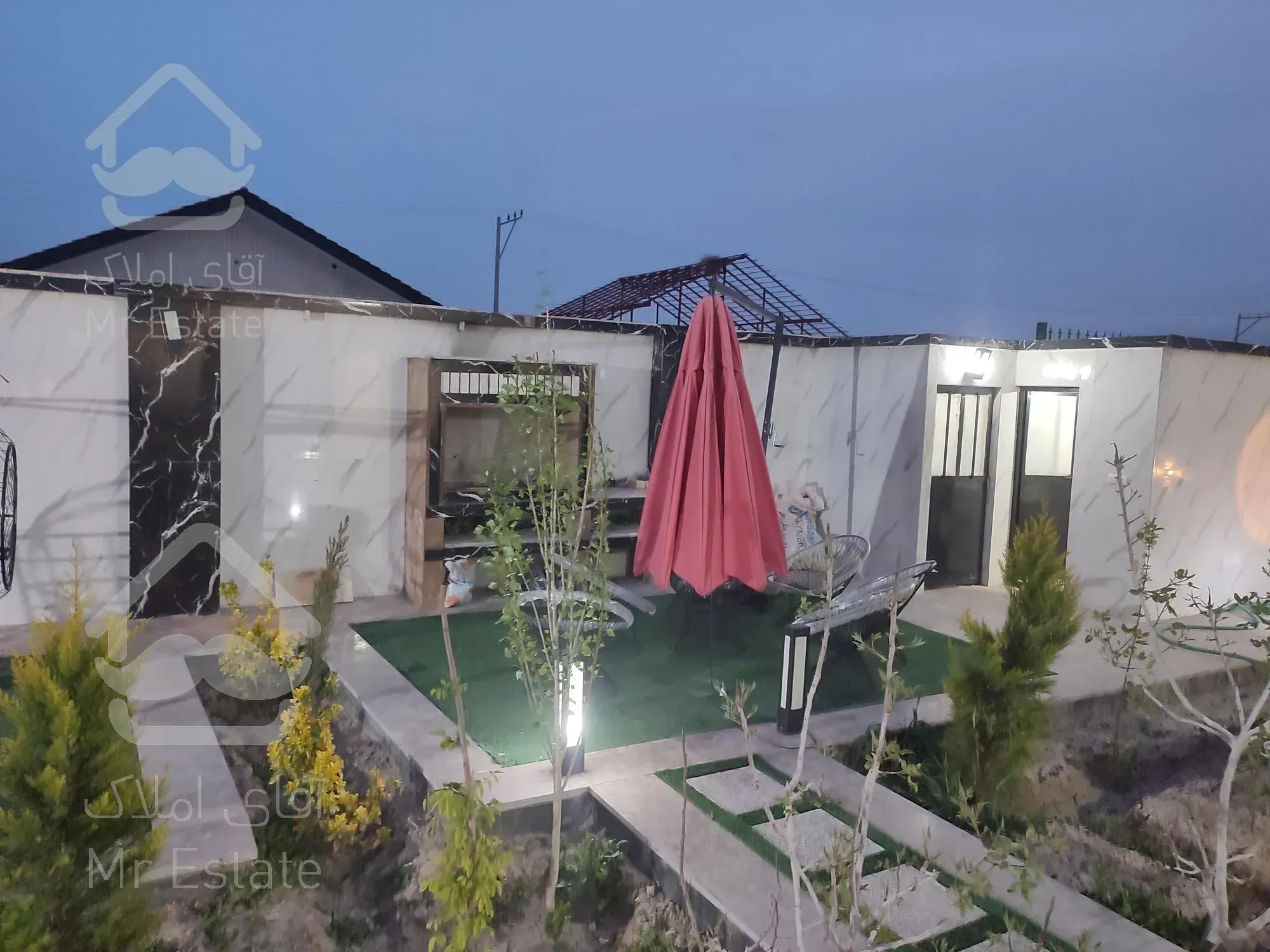 ویلا/خانه باغ/باغ تکمیل مجوز دار شرق اصفهان