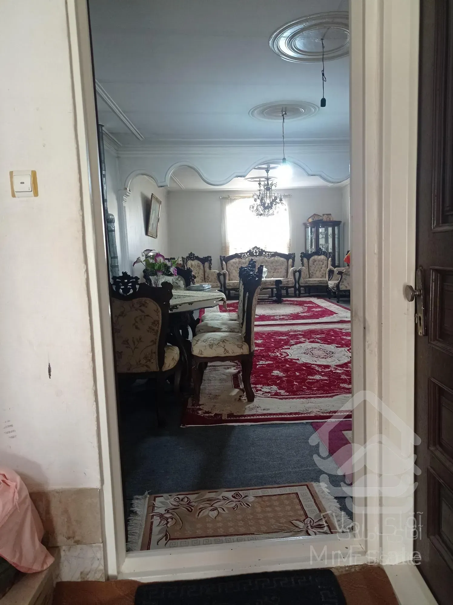 ویلایی ب متراژ ۲۰۵/بنا۲۵۰متر/۲طبقه/وحیدیه