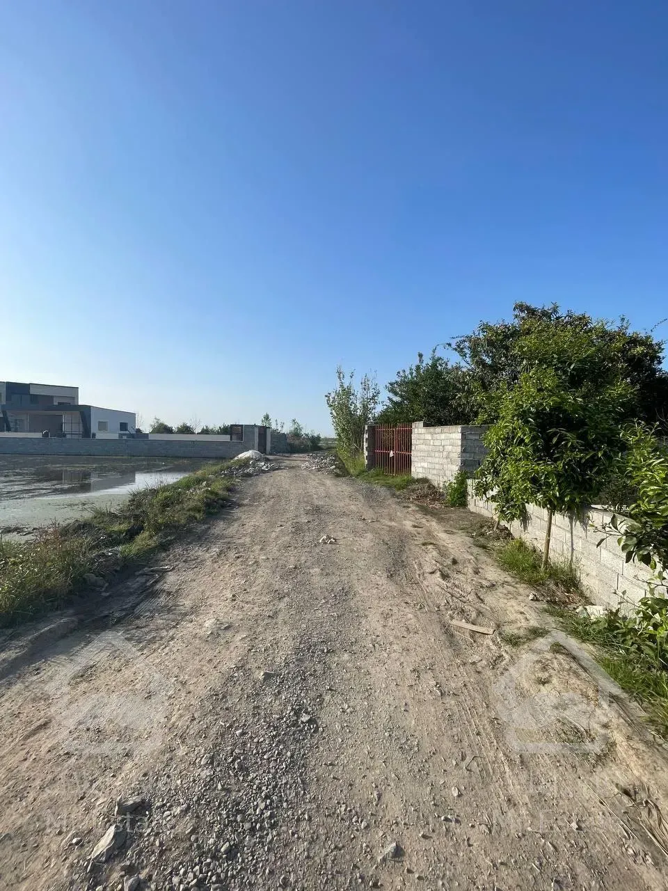 زمین قابل ساخت منطقه فوق سرسبز