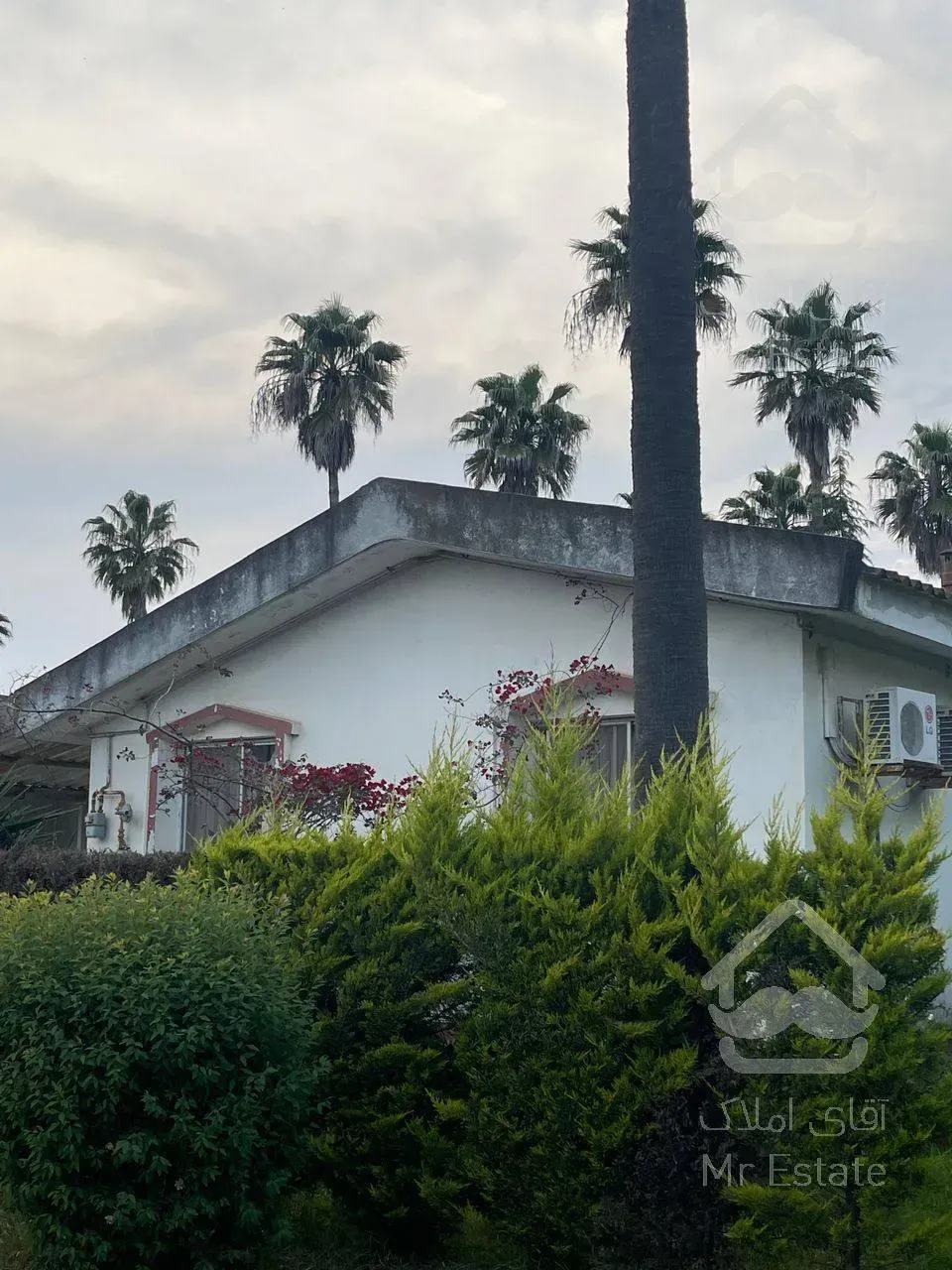 ویلا 610 متری در شهرک خانه دریا فاصله با دریا ۴ دقیقه