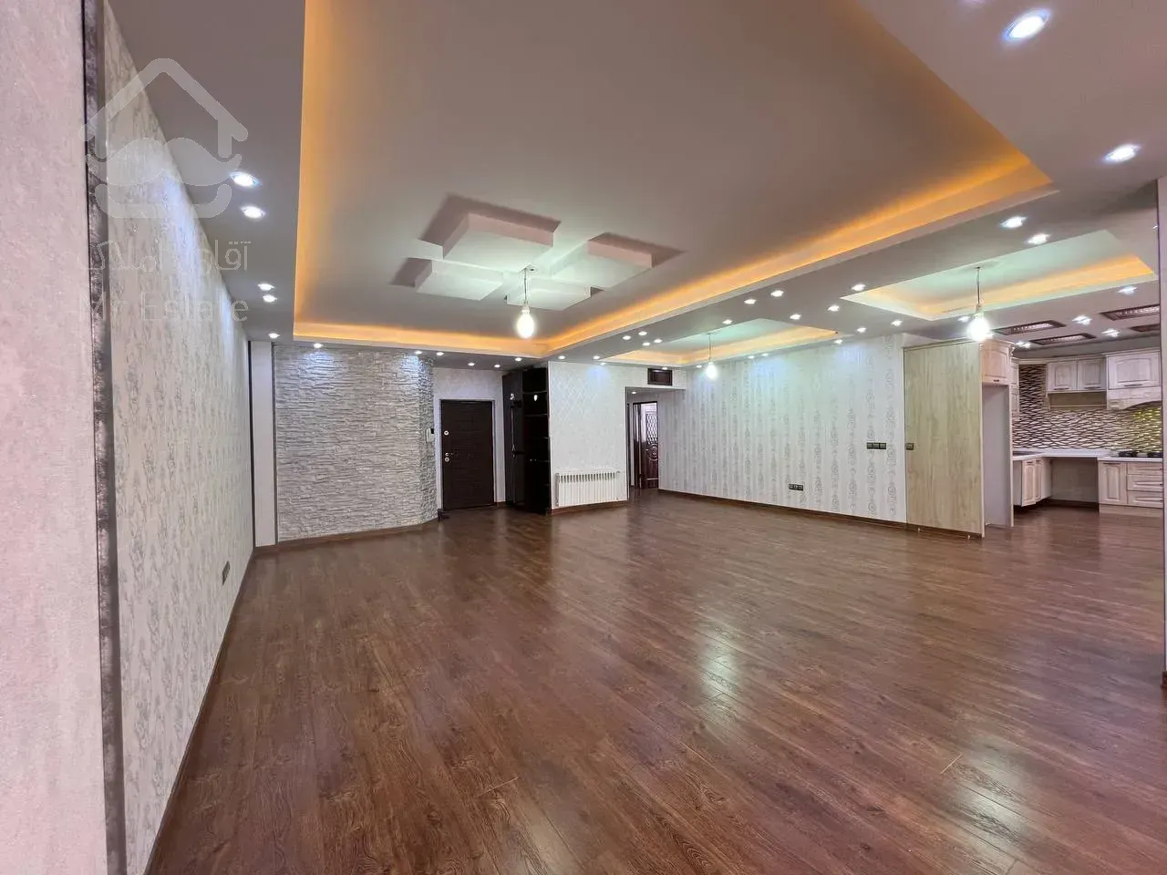 آپارتمان ۸۰ متری دو خواب بلوار فردوس