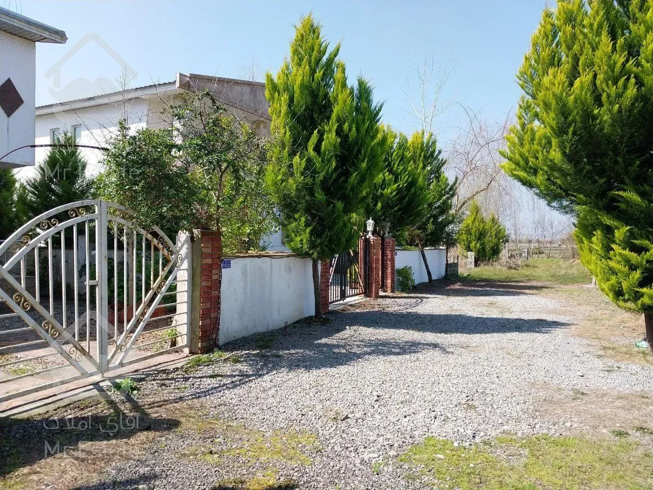 فروش ویلا دوبلکس ۲۸۸ متری در چمستان