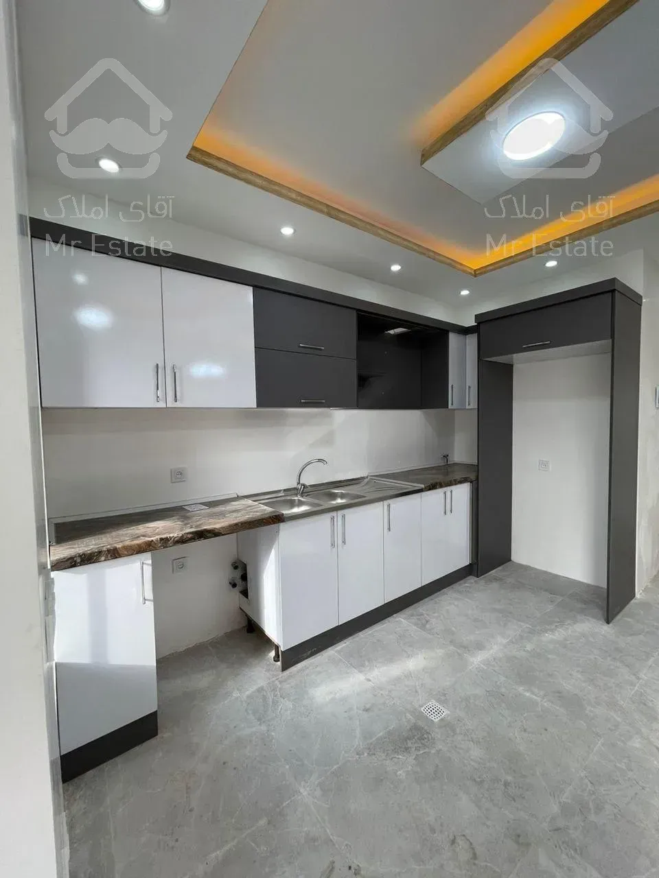 فروش ویلا فلت ۱۴۰ متری در چمستان