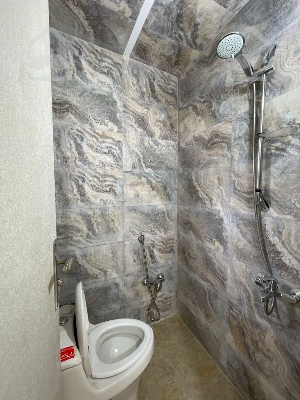 فروش ویلا فلت ۱۴۰ متری در چمستان