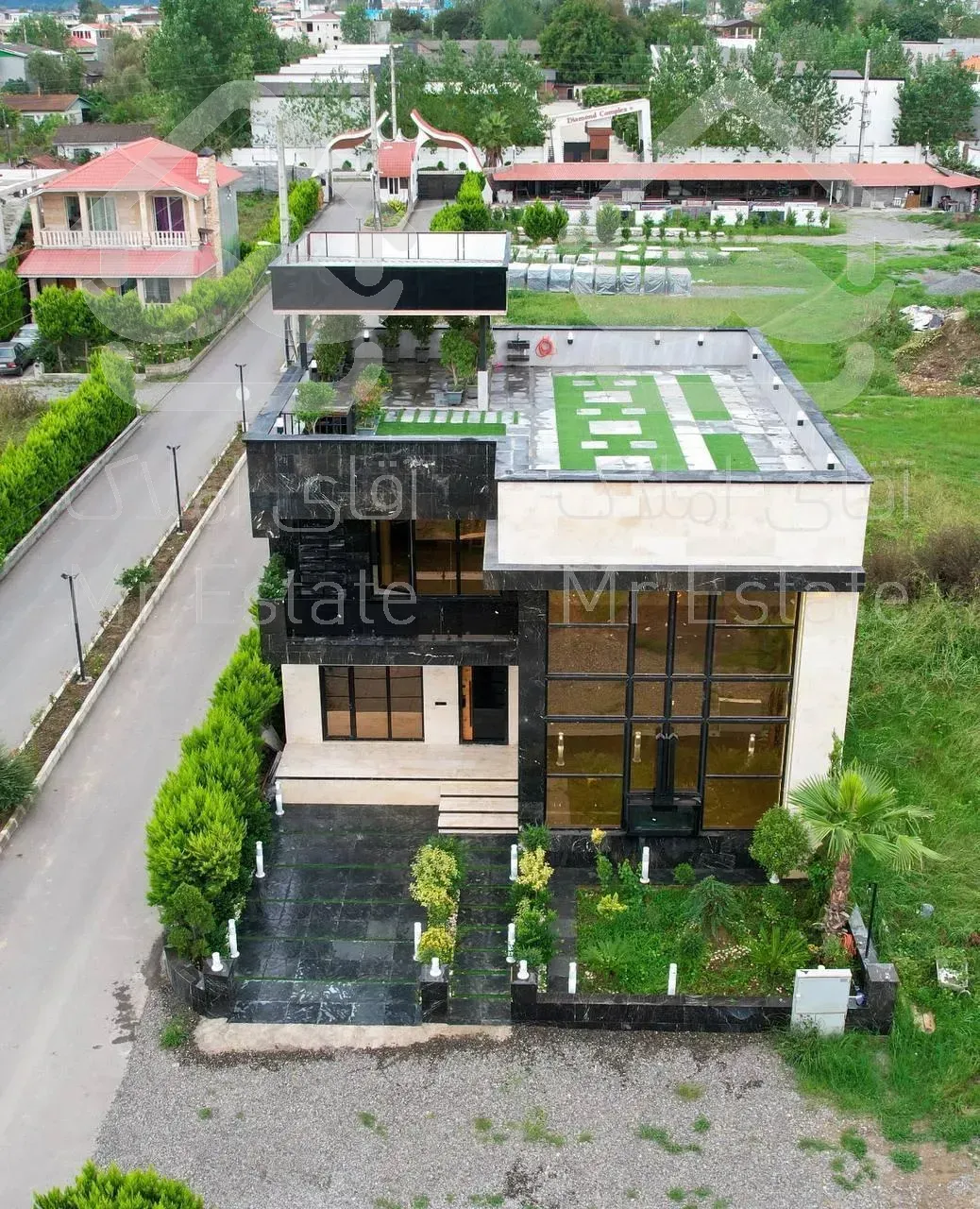 فروش ویلا دوبلکس ۲۷۰ متری در چمستان