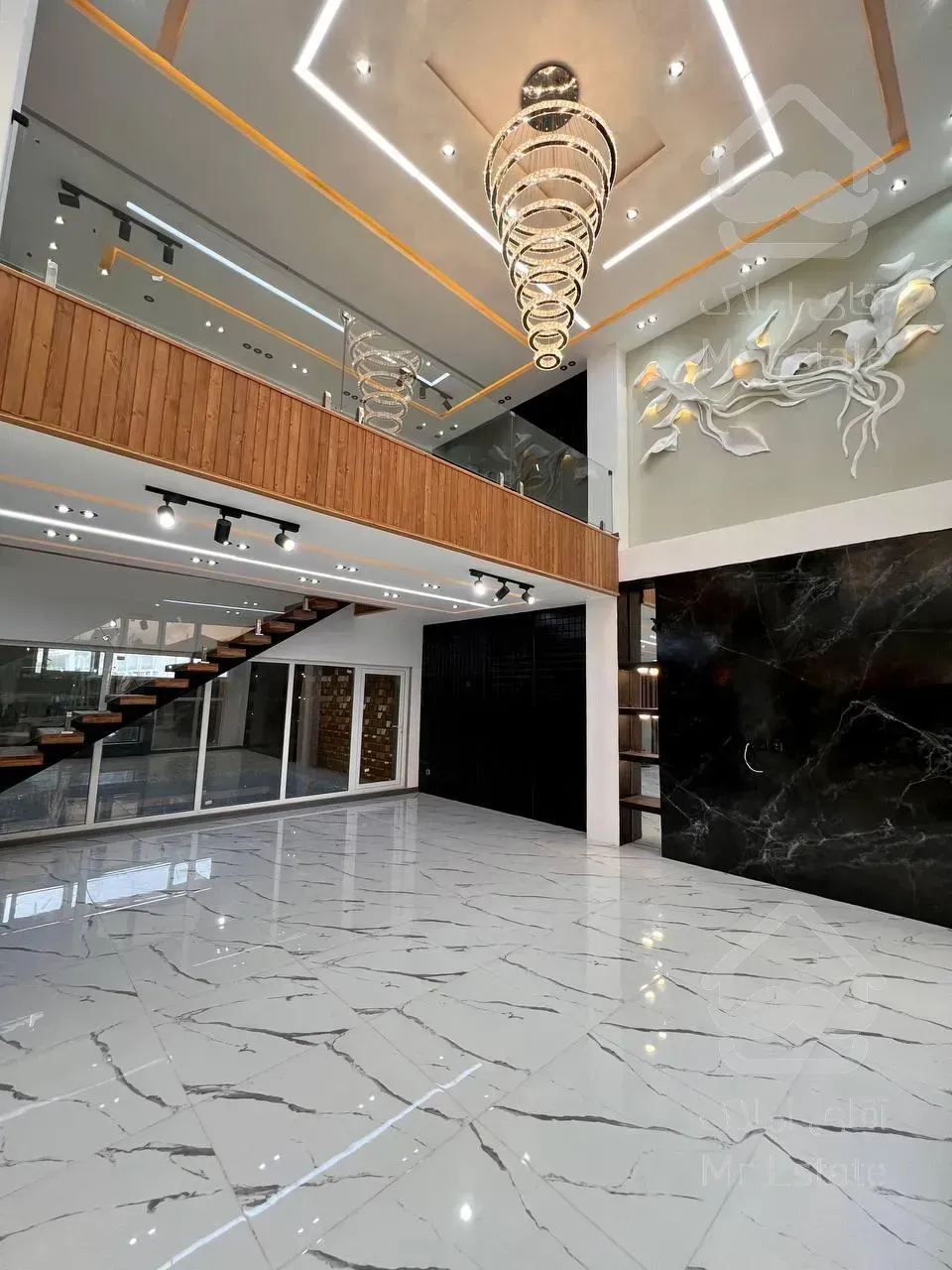 فروش ویلا دوبلکس ۲۷۰ متری در چمستان