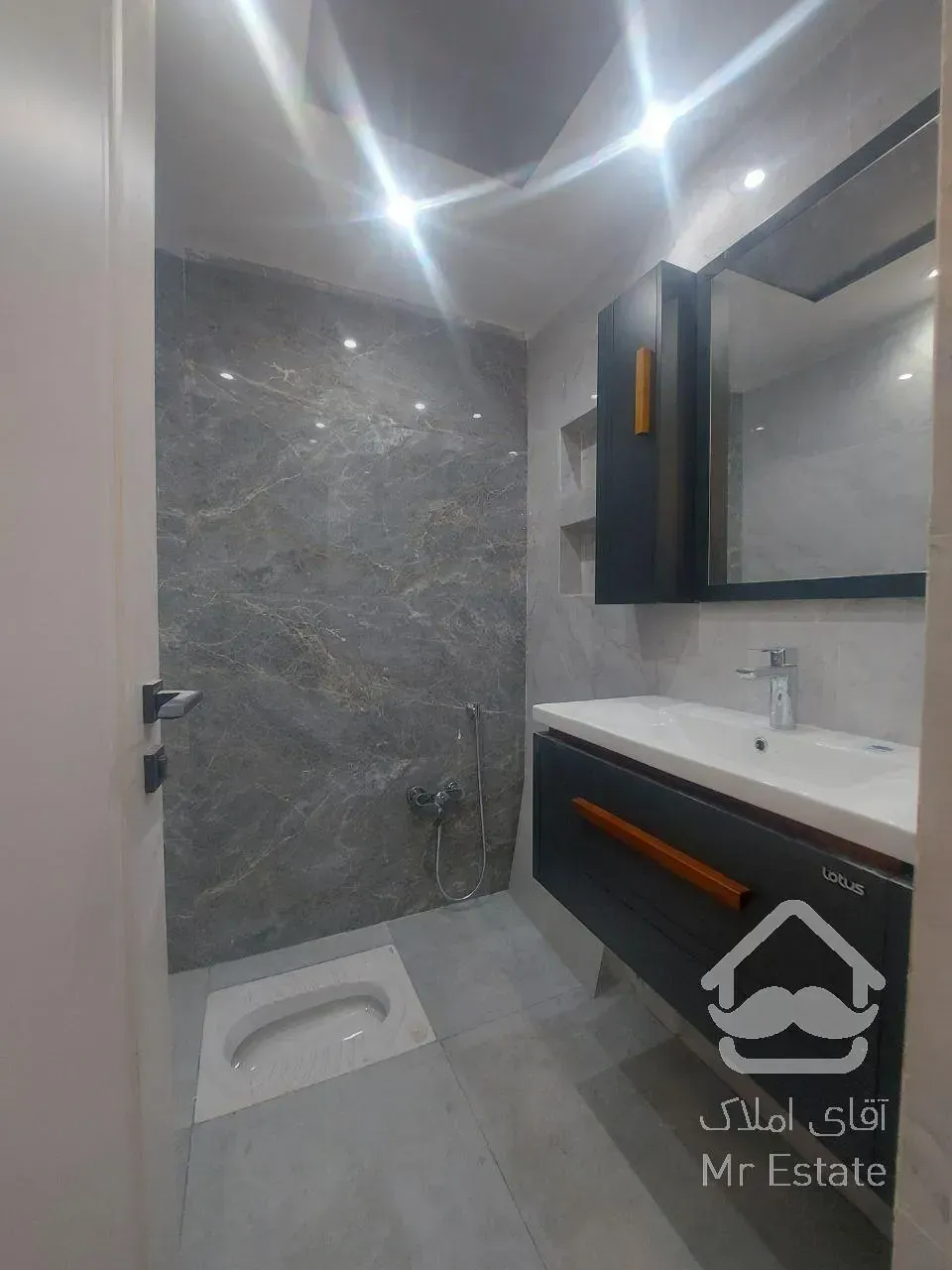 سعادت آباد 138متر 3خواب نوسازی شده