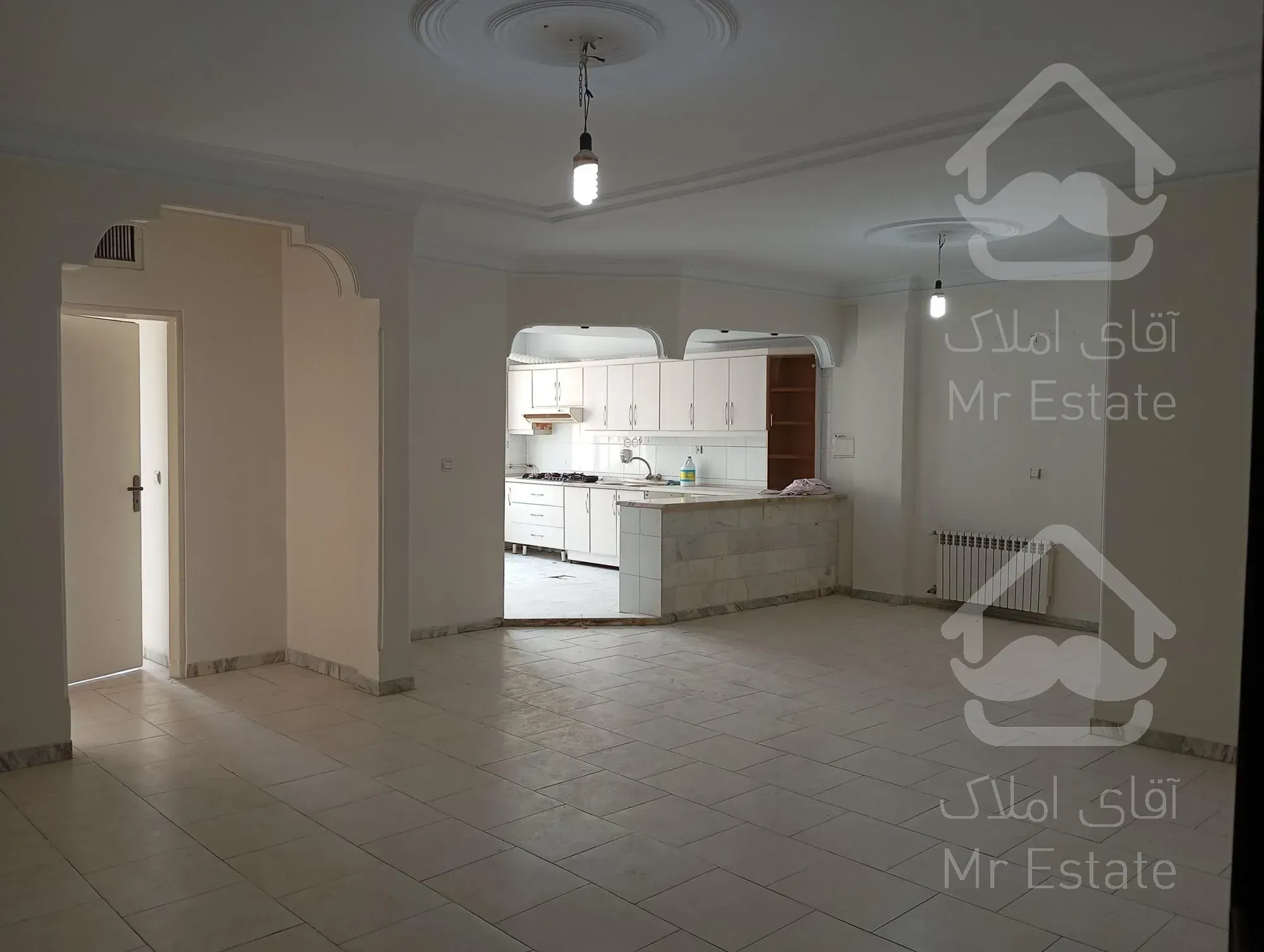 100 متری دو خواب شهرک راه اهن