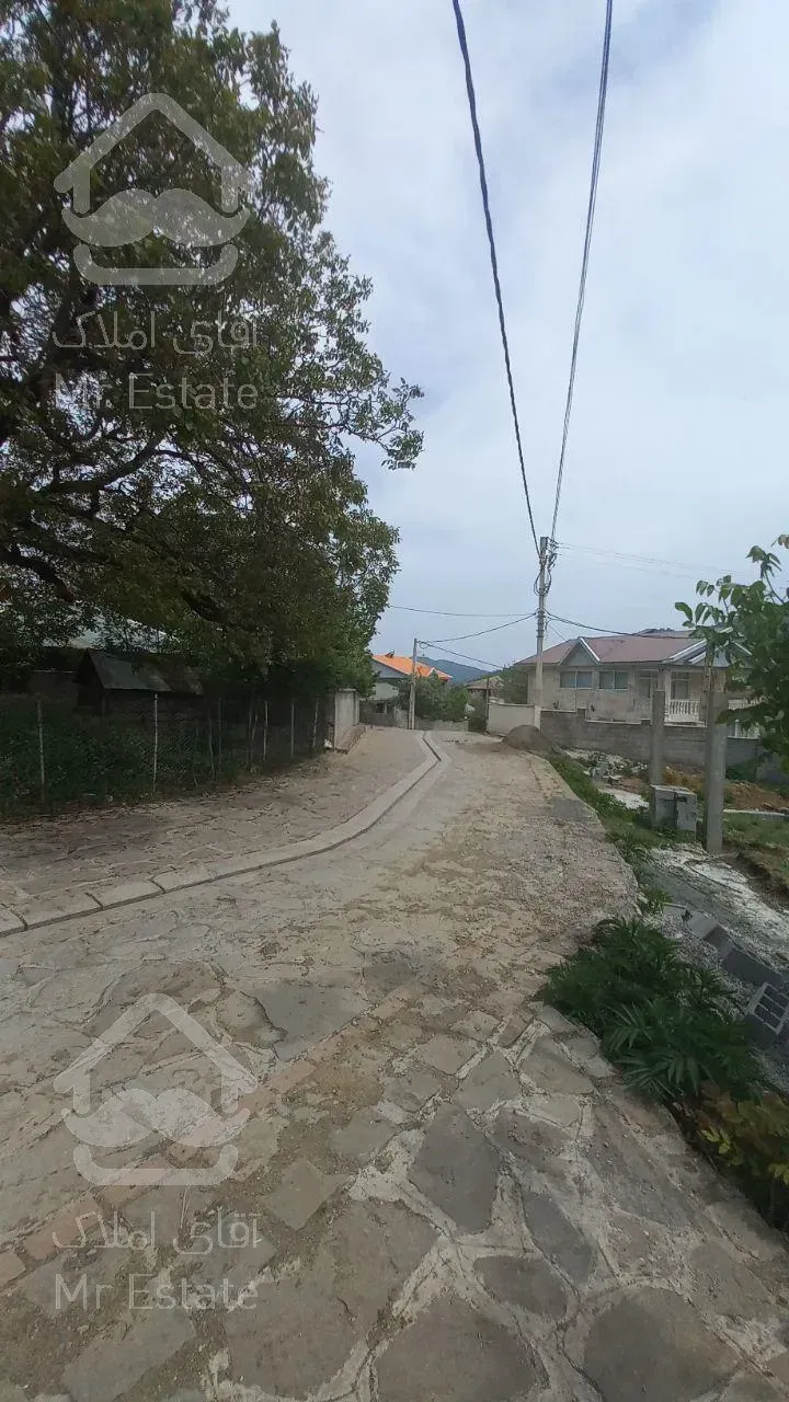 ۶۰۰متر زمین سند تک برگ/با چشم انداز ابدی