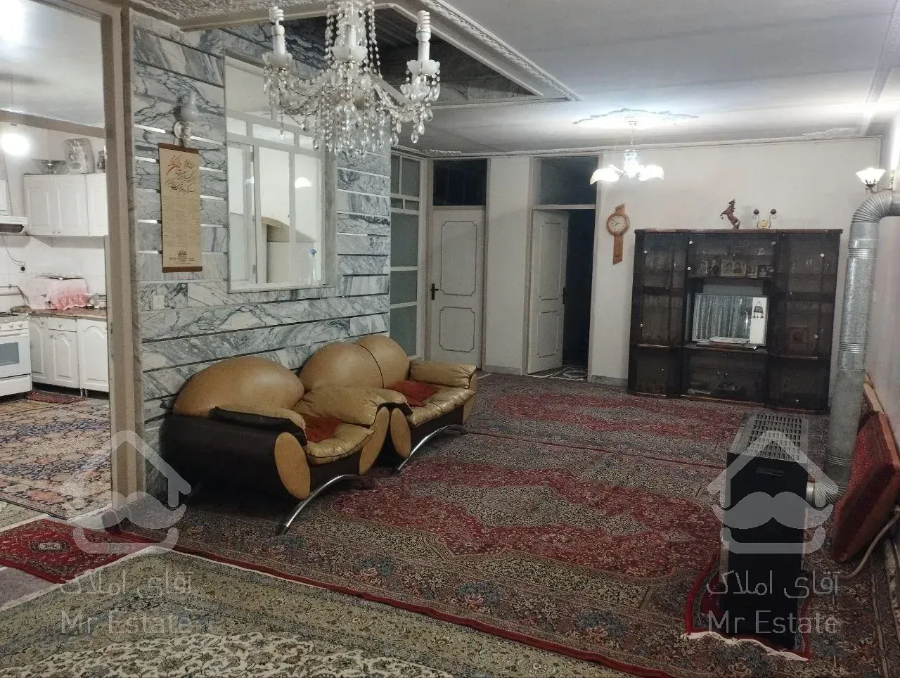 ۳۰۰ متر ویلایی خیابان کیوان فروش نقدی