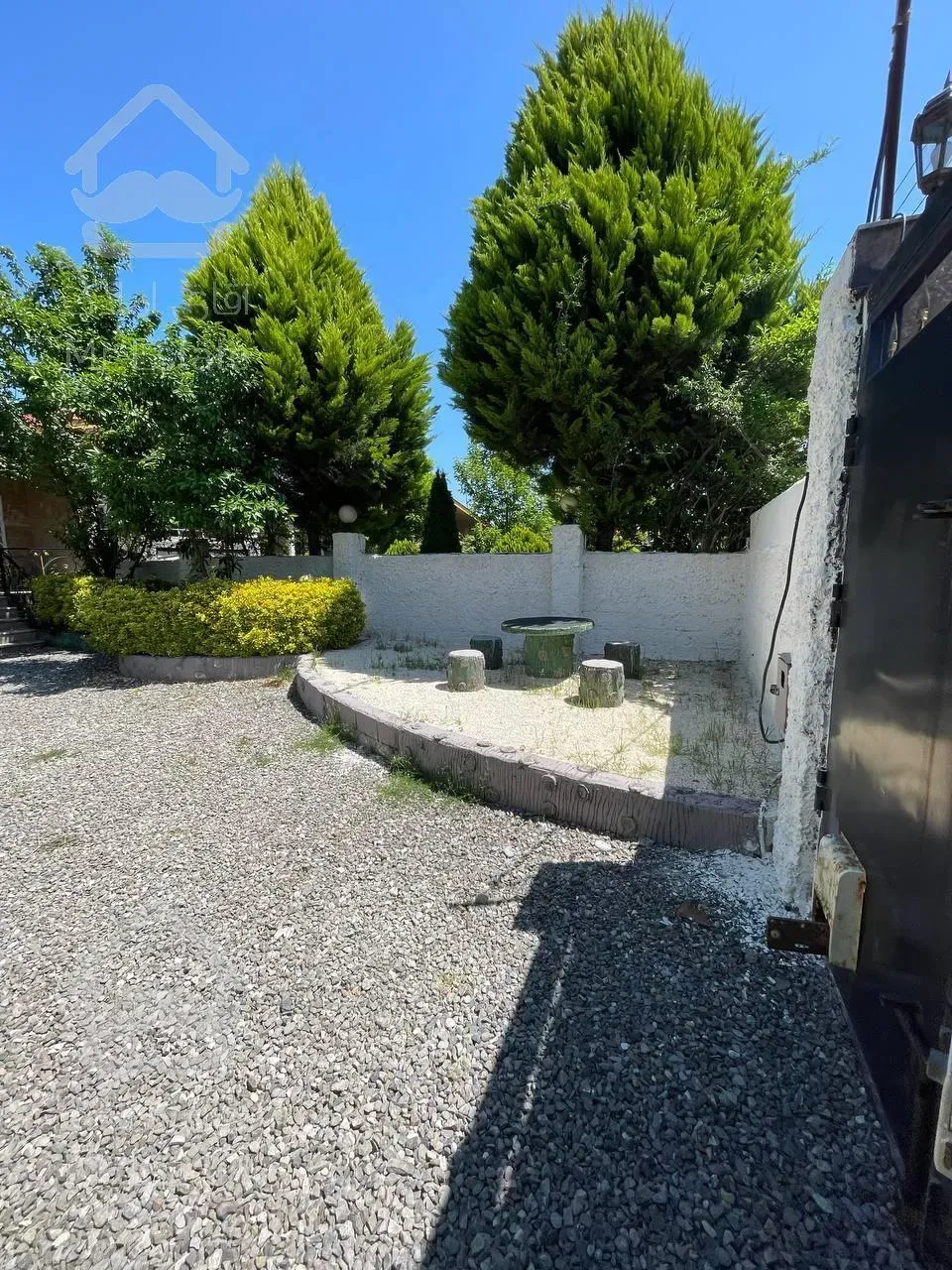 300مترویلا/منطقه باطراوت/بهای کل3500