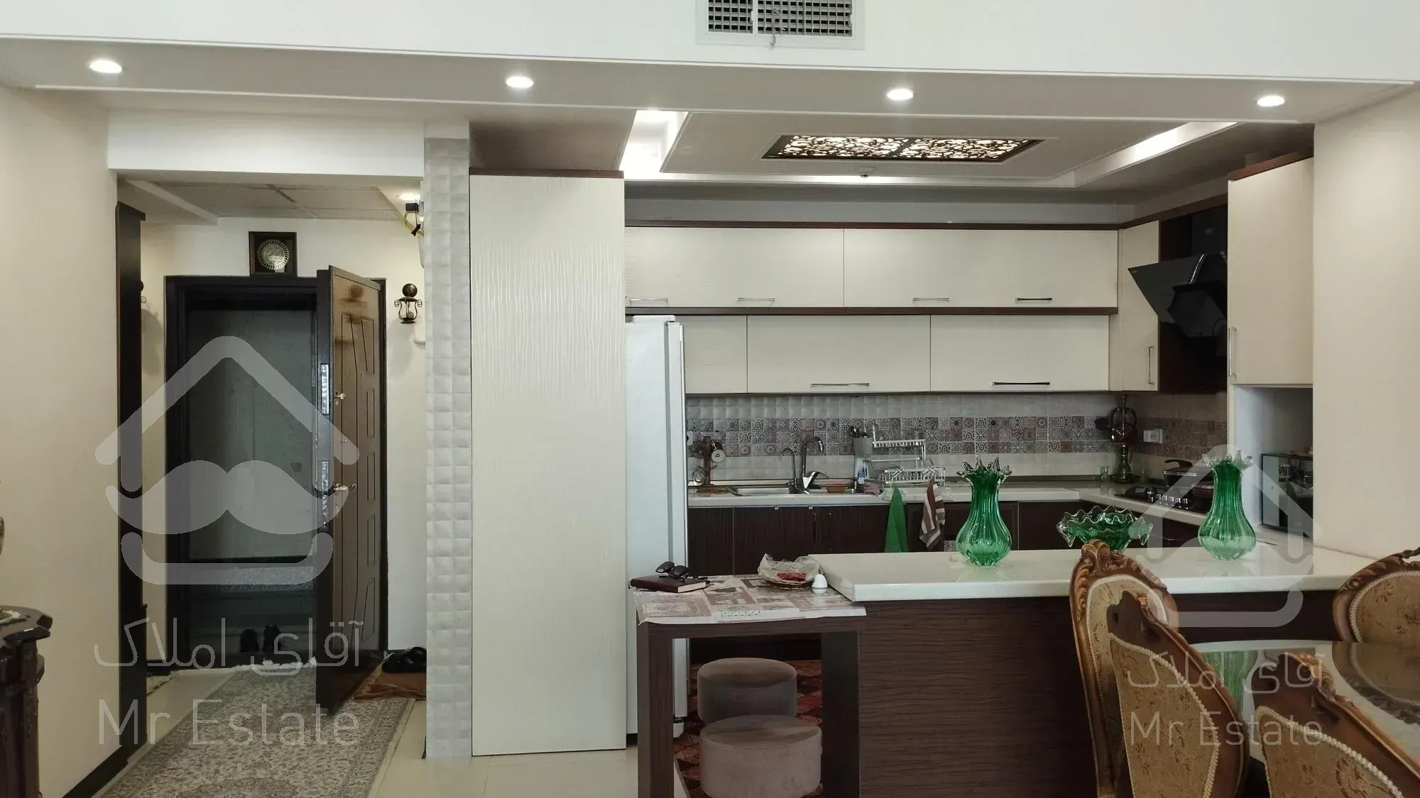 برج آپارتمان ارگ زعفرانیه قم 123متری