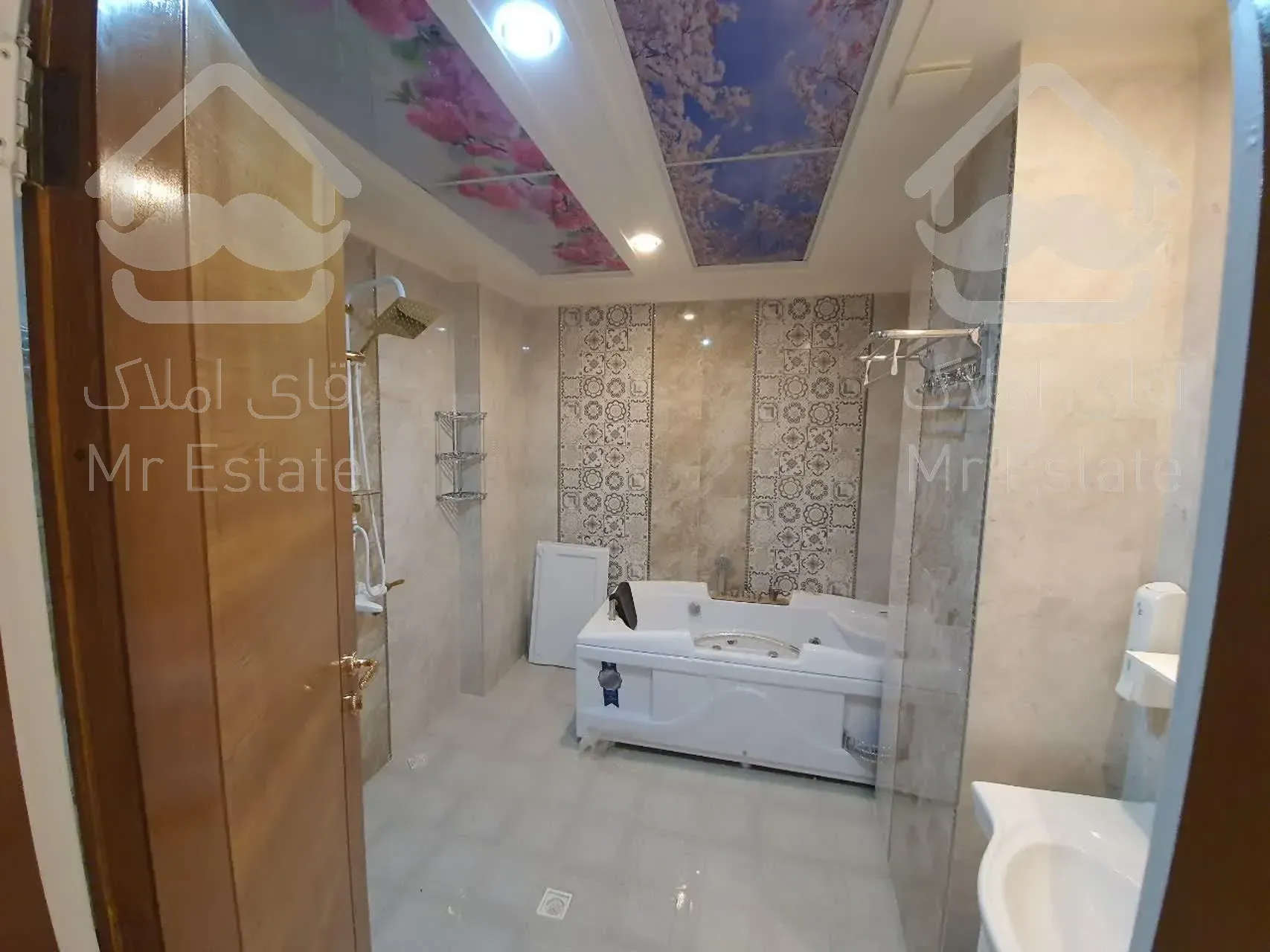 ۱۵۵ متر سه خواب شخصی ساز شهرک راه اهن