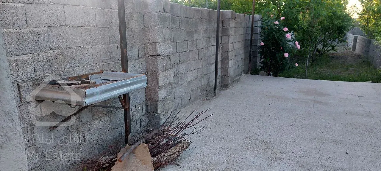 باغچه ۱۳۰ متری آلاچیق دار چهاردیواری قدیمی