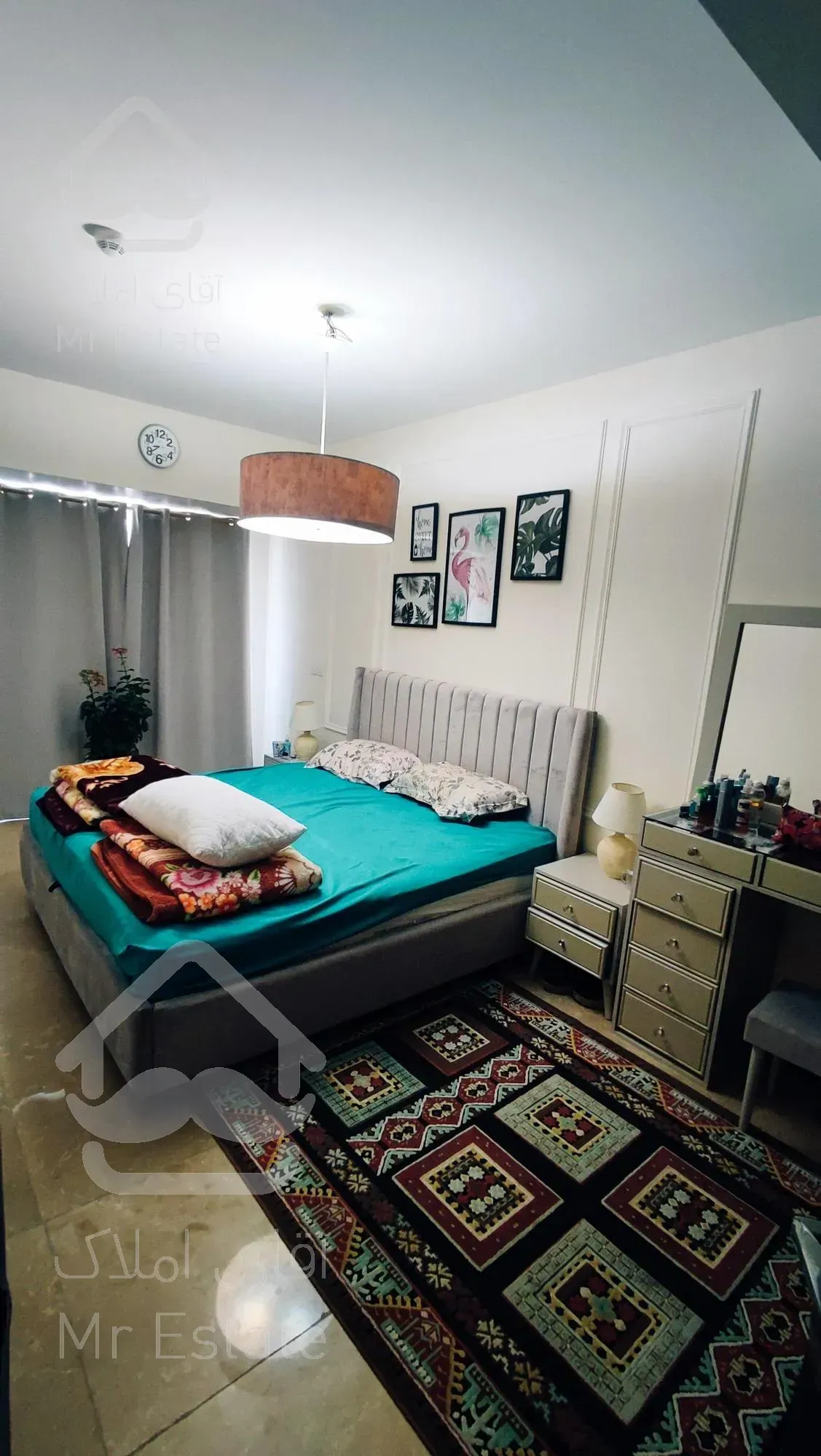 رهن و اجاره واحد ۱۲۷ متری خوش نقشه با تراس بزرگ