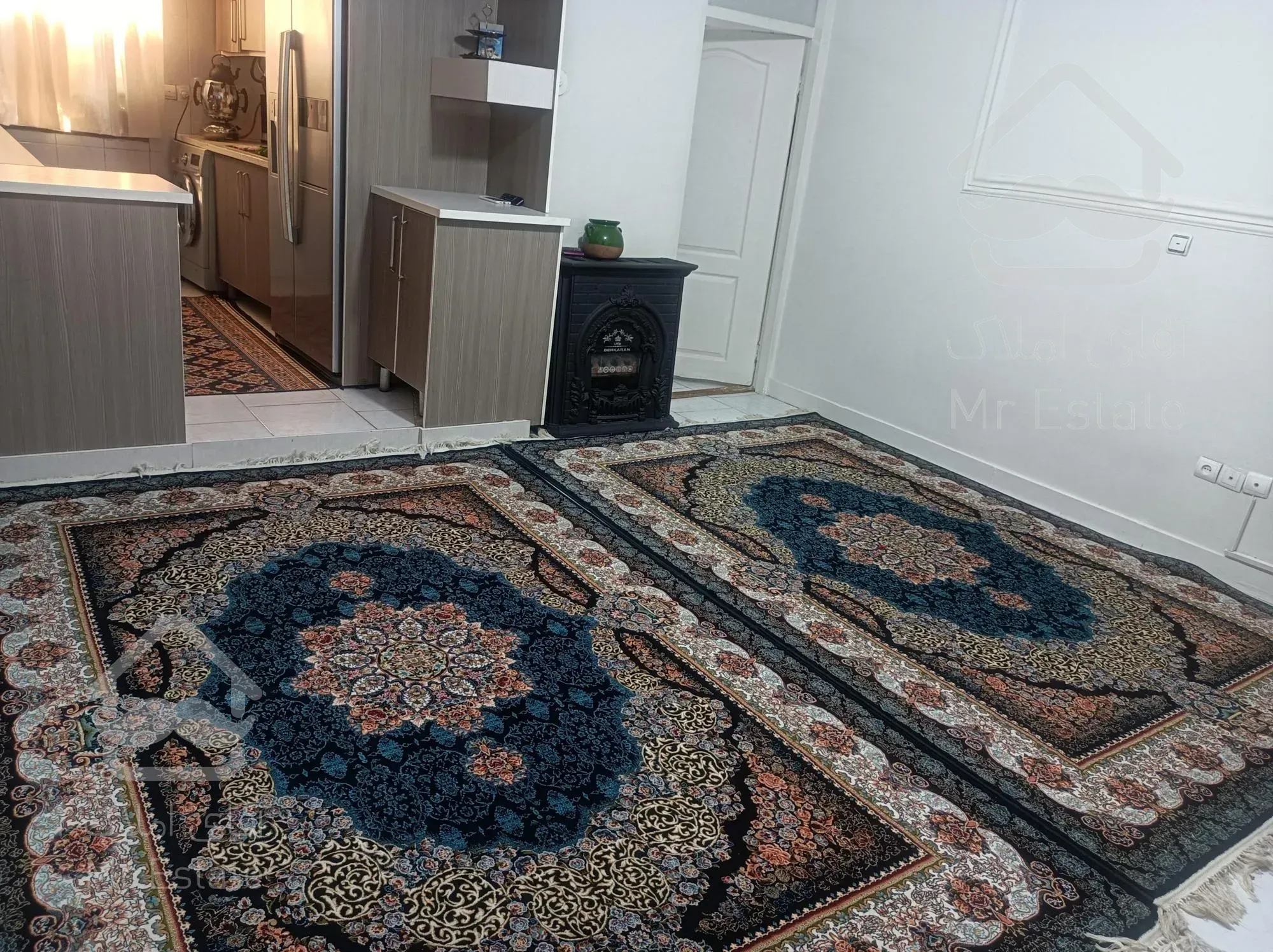 آپارتمان ۵٠ متری دو خواب شهرک صادقیه