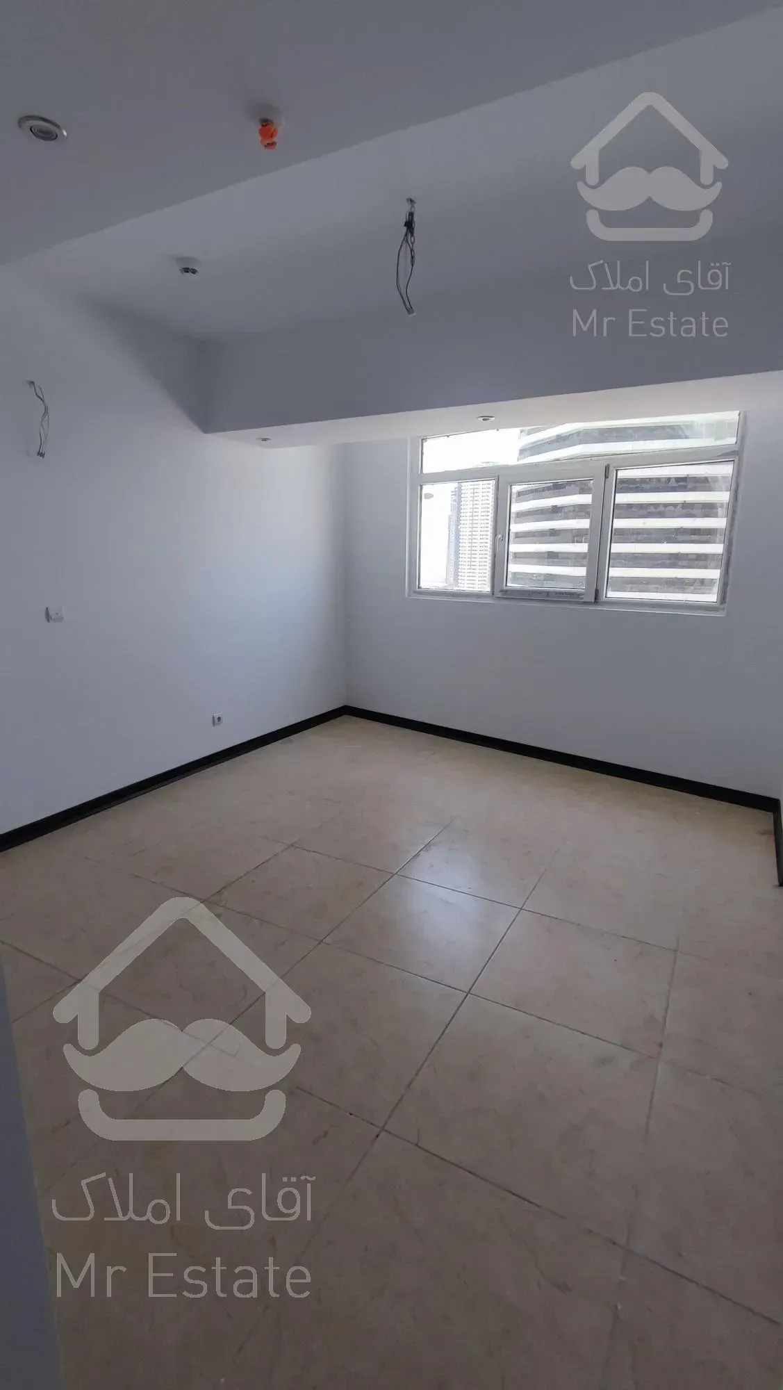 فروش آپارتمان ۱۷۵ متر ۲ خواب جنوبی تراس دار