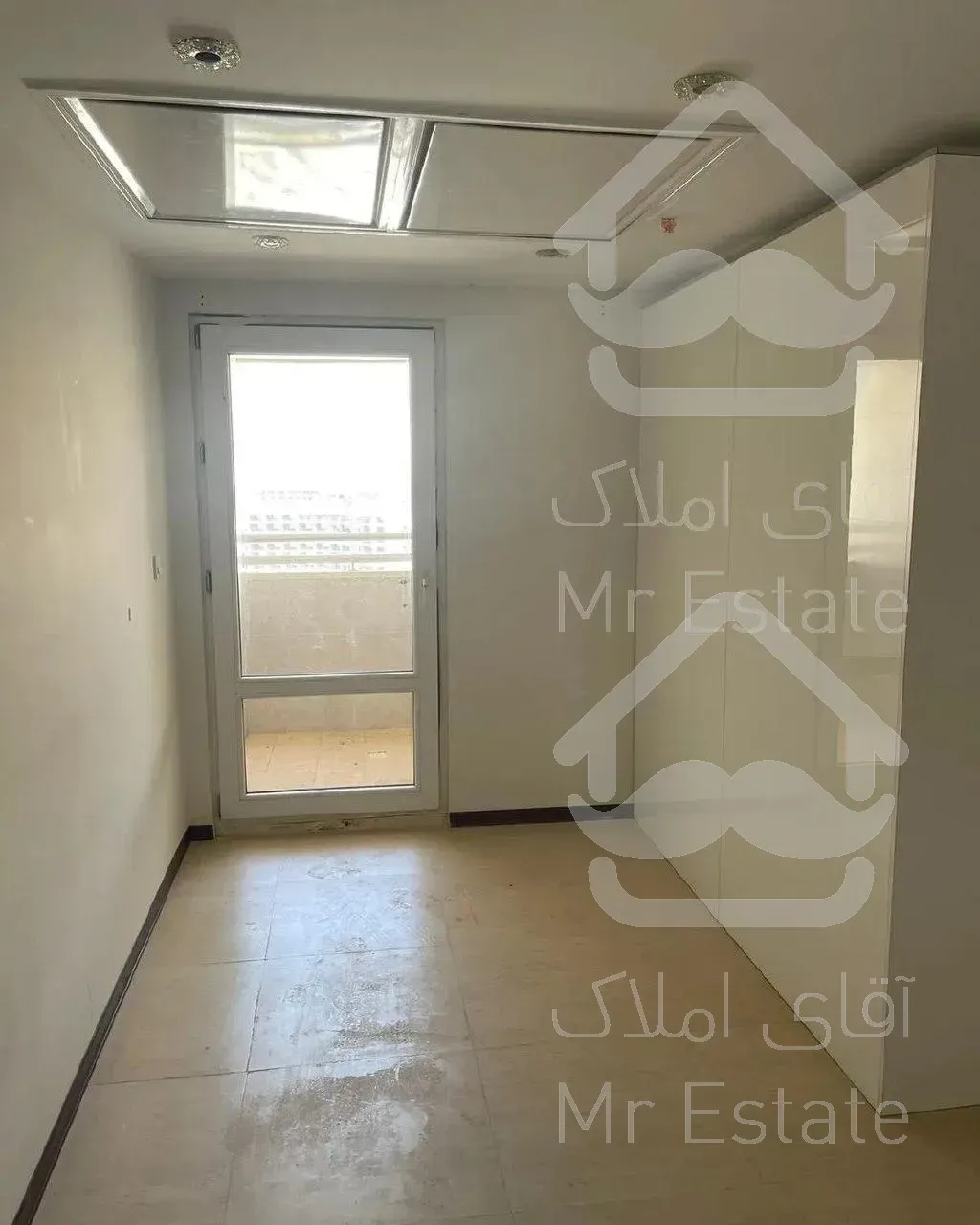 ۵۰متر،۱ خ،تاپ لوکیشن،درحال ساخت،سنددار،مجوزدار