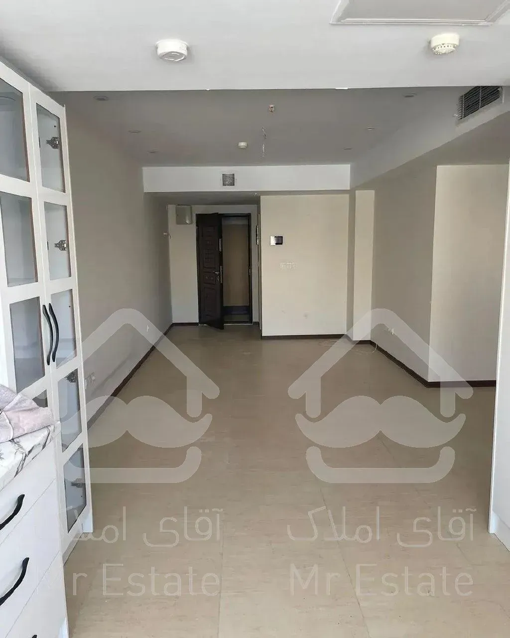 ۵۰متر،۱ خ،تاپ لوکیشن،درحال ساخت،سنددار،مجوزدار