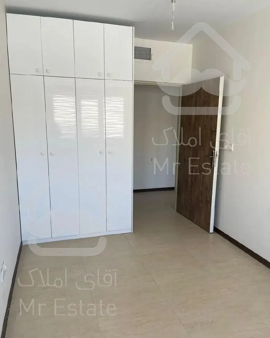 ۵۰متر،۱ خ،تاپ لوکیشن،درحال ساخت،سنددار،مجوزدار