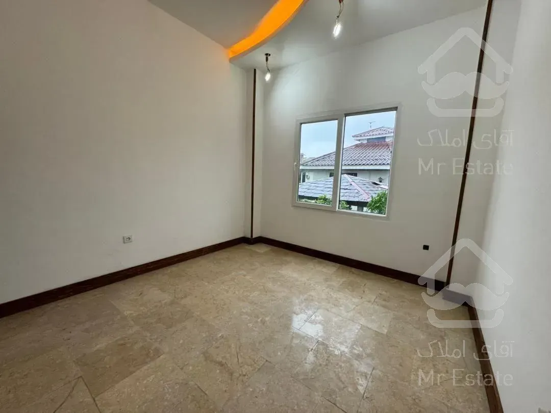 فروش ویلا مستقل ۲۸۰ متری در رویان