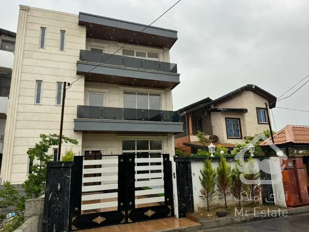 فروش ویلا مستقل ۲۸۰ متری در رویان