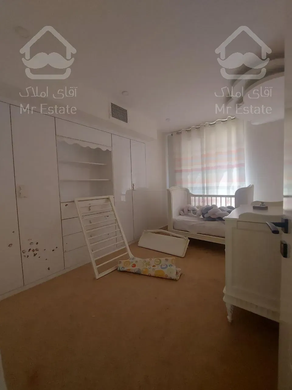 سعادت آباد 145متر نوسازی شده