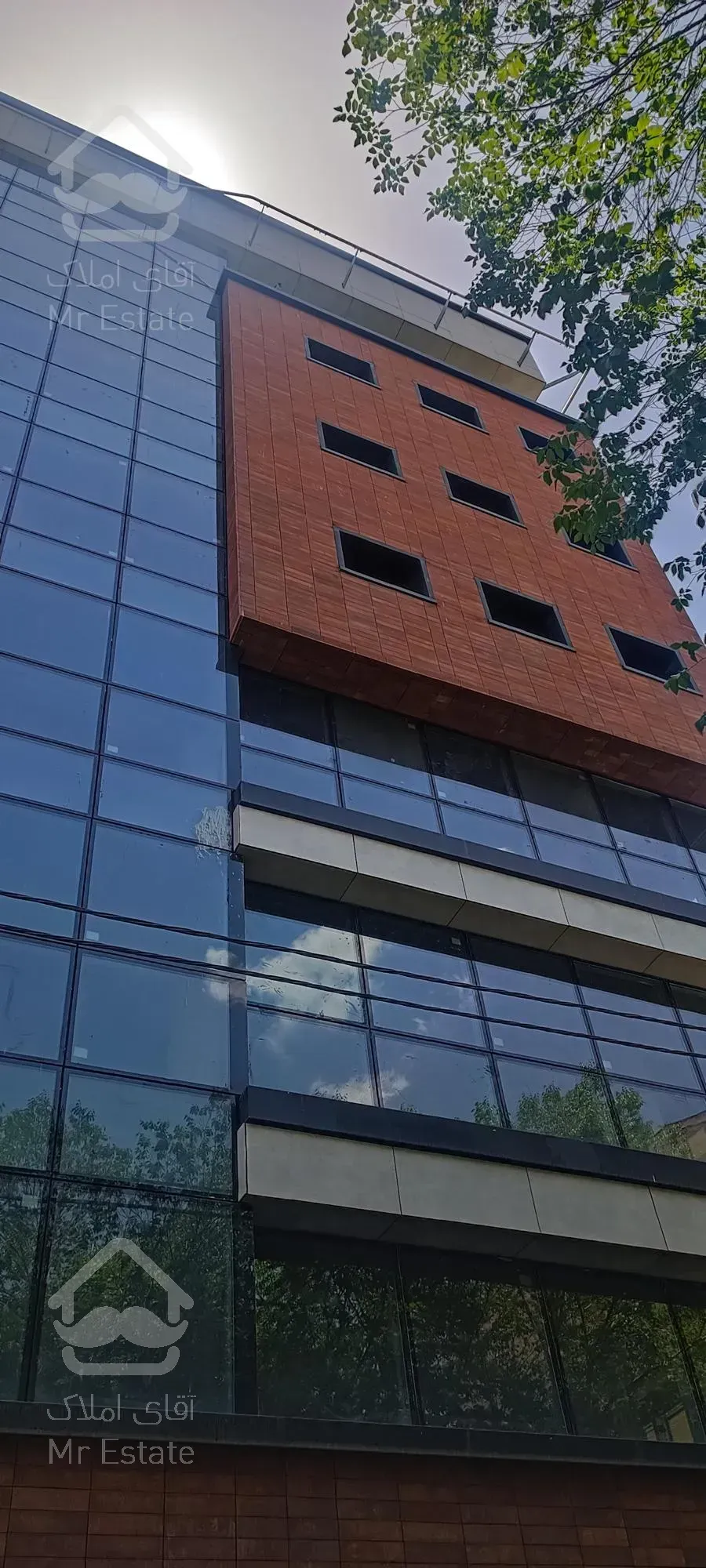 فروش موقعیت اداری ساختمان پزشکان