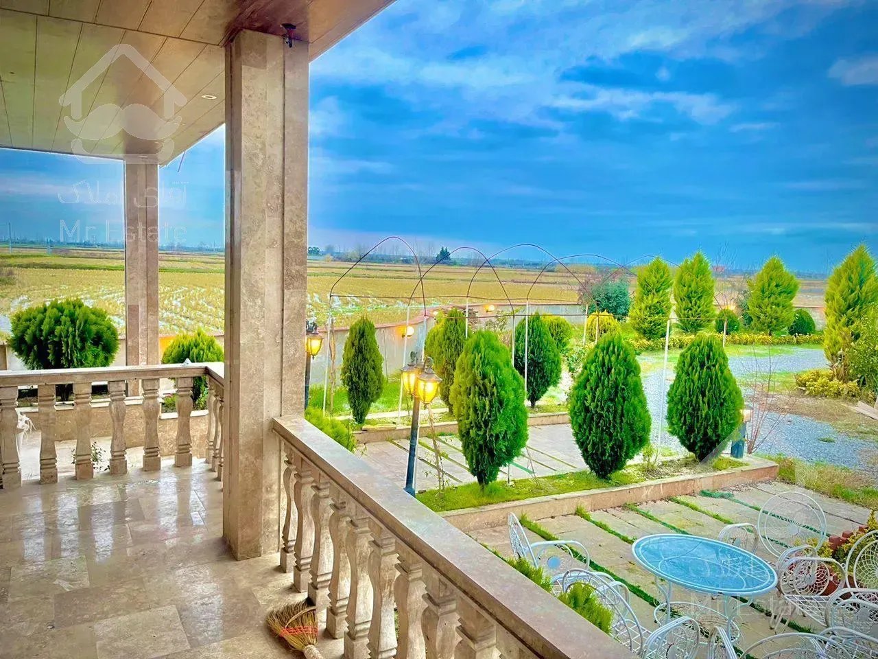 ۸۶۰مترویلاباغ مدرن/مبله/منطقه بااصالت