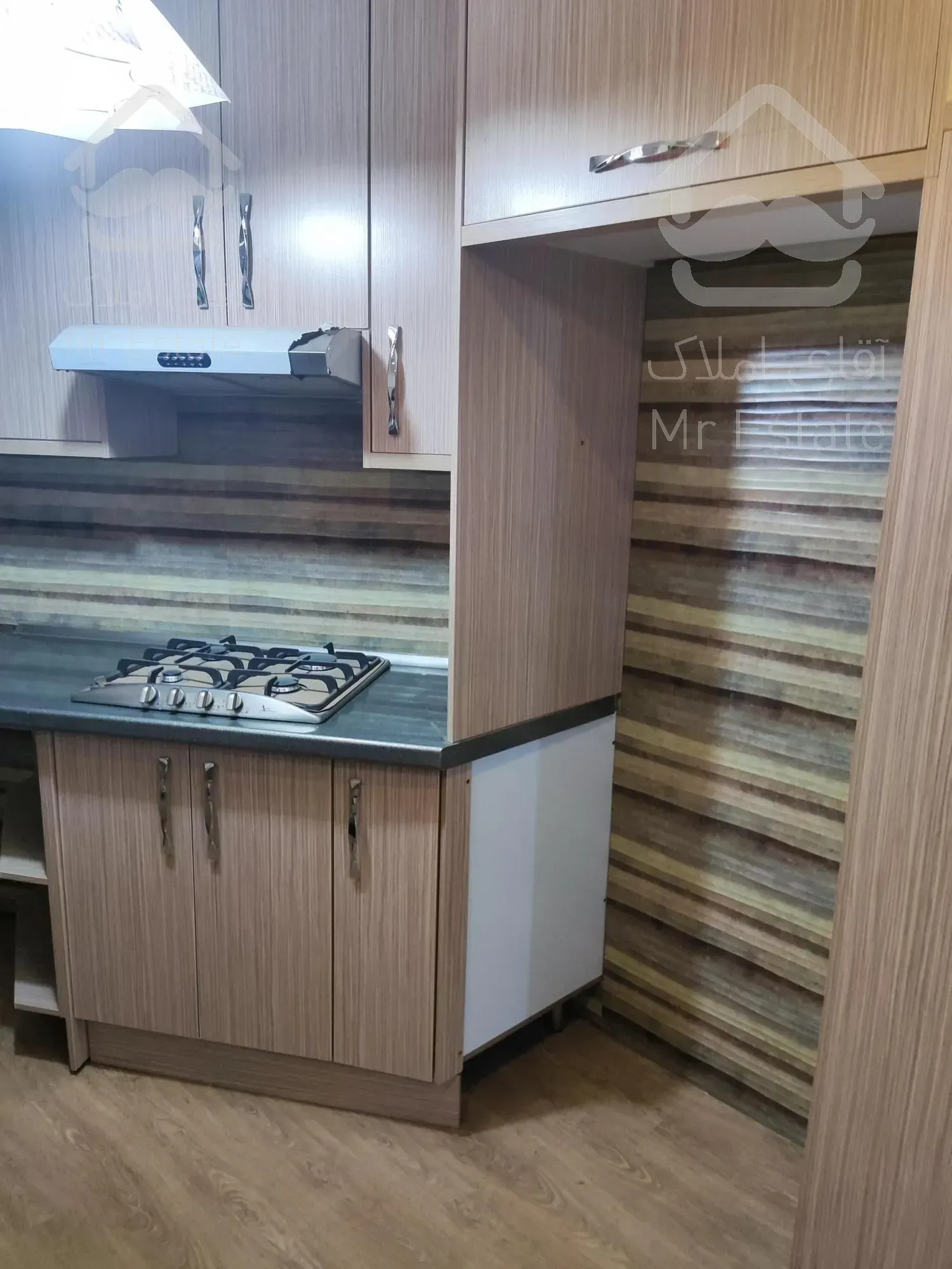 40متری تک واحدی پارکینگ و انباری شریعتی