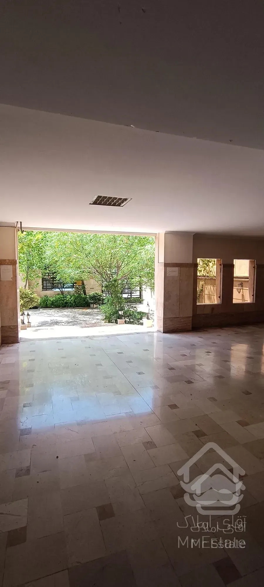 فروش موقعیت اداری ساختمان پزشکان