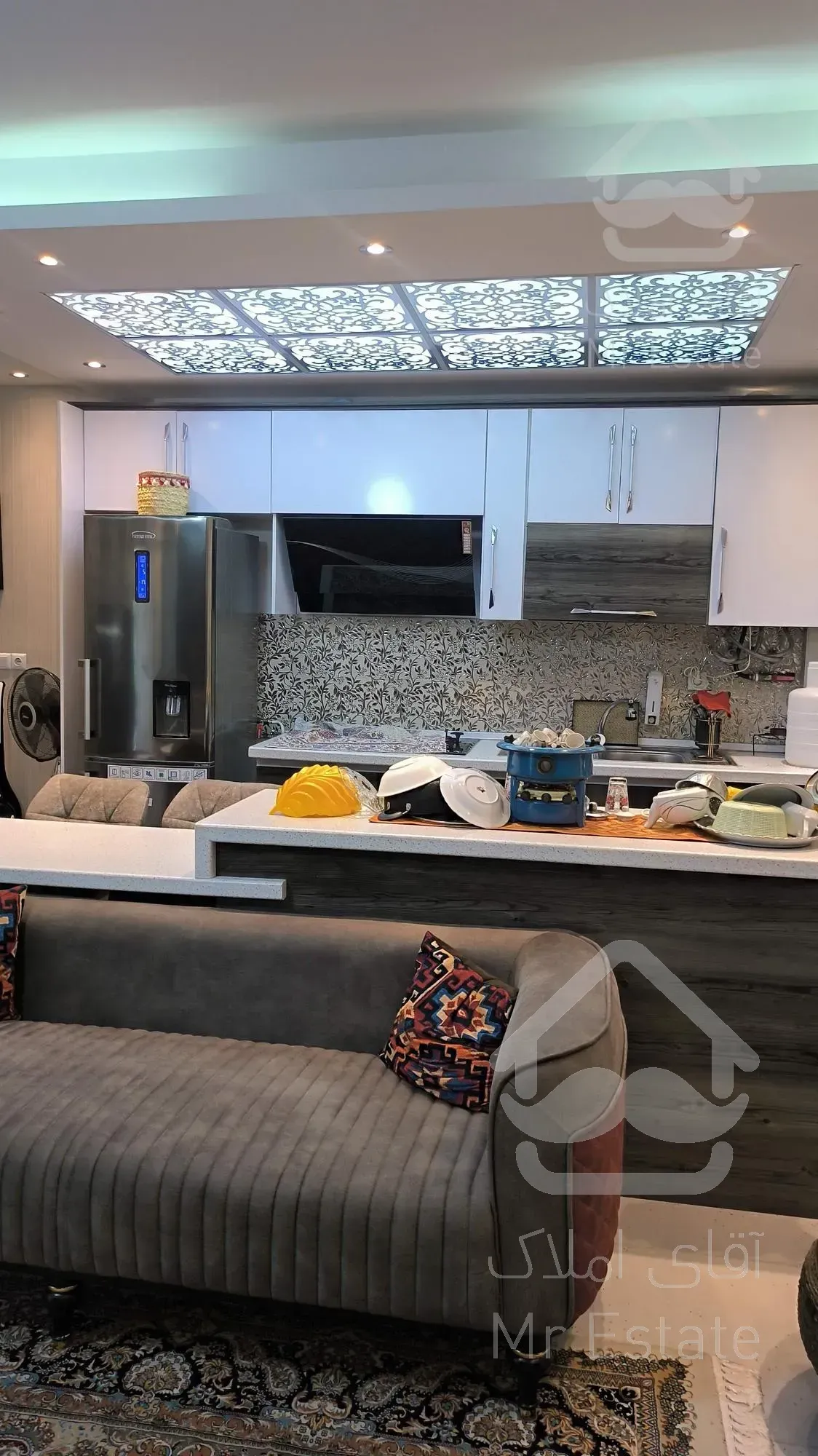 ویلا نوساز با محوطه ۴۰۰ متر/ همراه با تمام اثاثیه موجود...