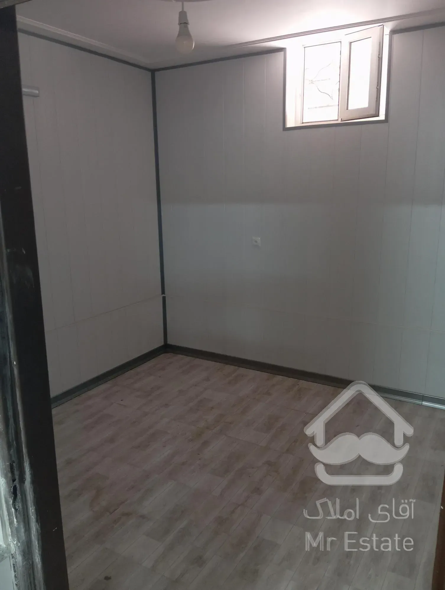 سلام 3طبقه 50متری