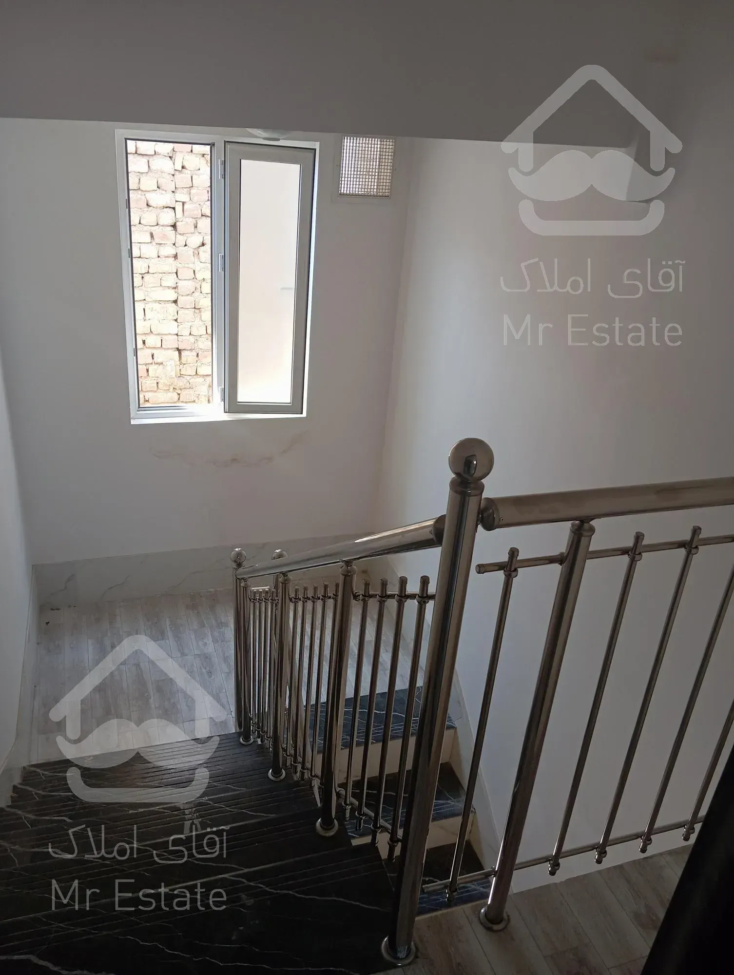 سلام 3طبقه 50متری