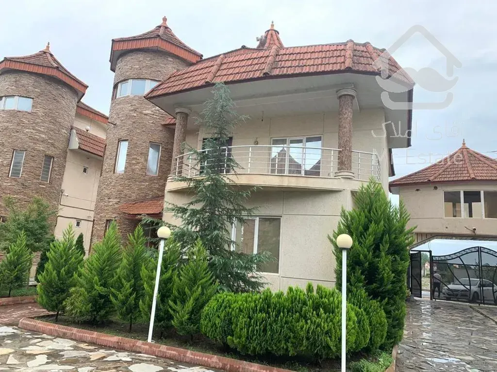 فروش ویلا ۳۶۰ متری شهرکی در محمود آباد