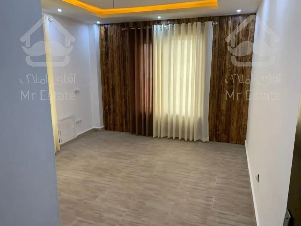 فروش ویلا ۳۶۰ متری شهرکی در محمود آباد