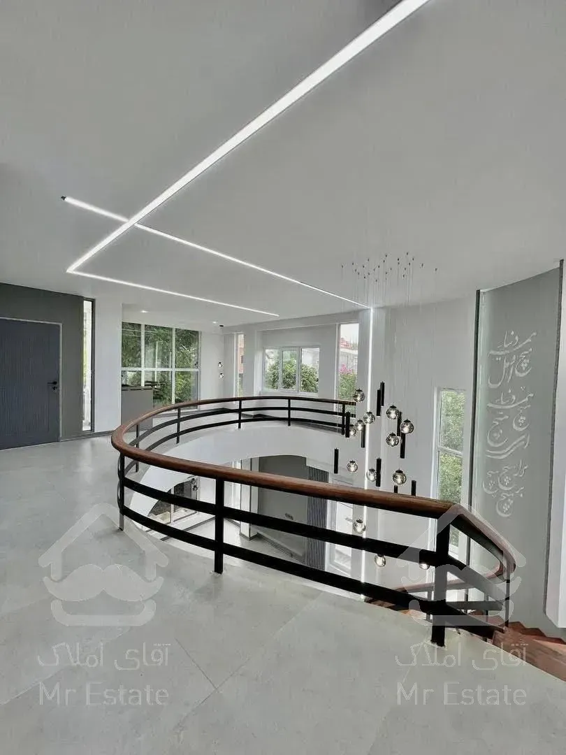 فروش تریبلکس 500متری تمام  هوشمند پای کوه استخردار