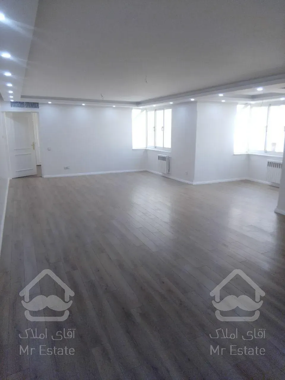 آپارتمان 125 متری 2 خواب در سعادت آباد