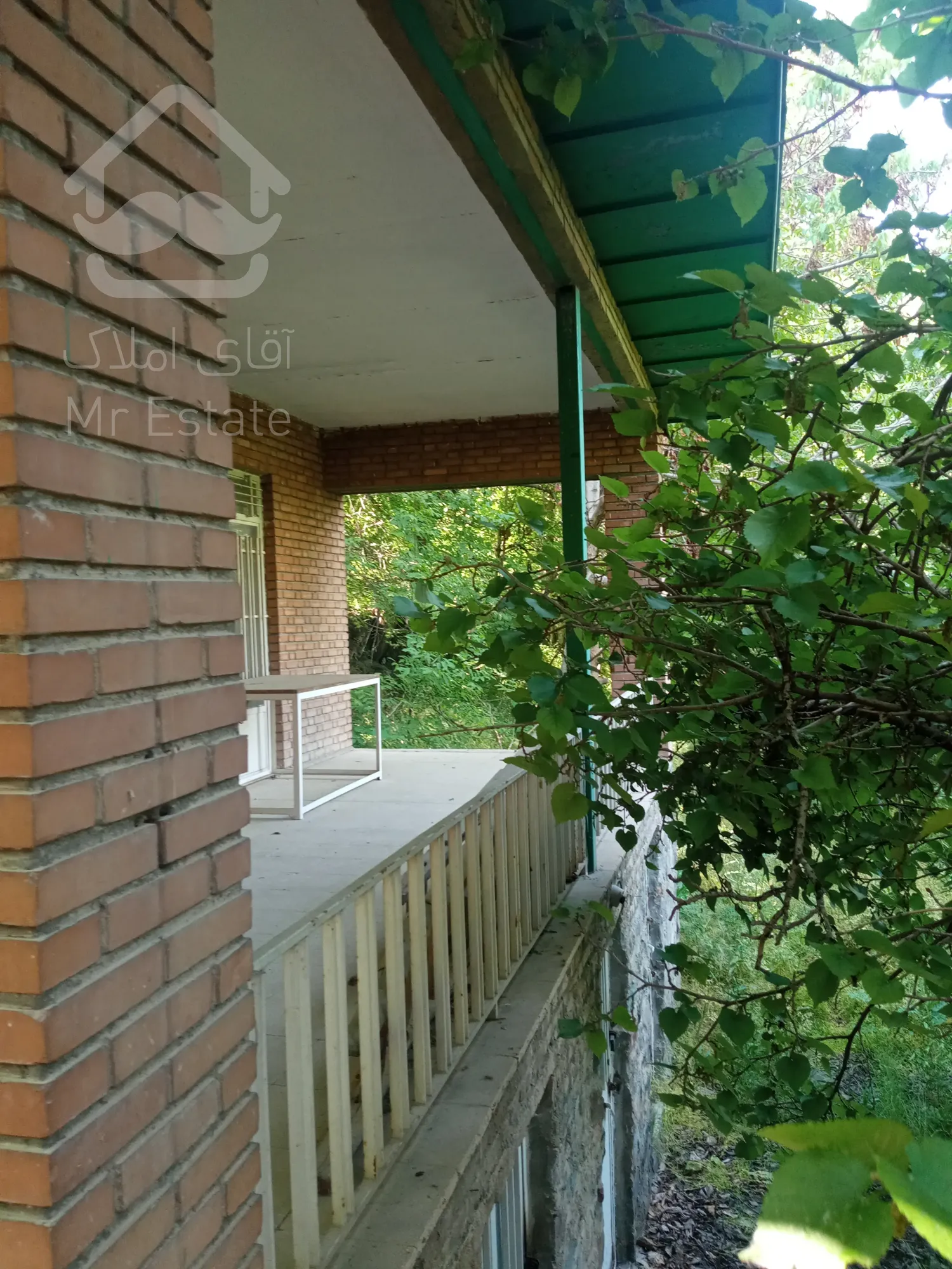 فروش باغ ویلا 904 متر با سند تکبرگ