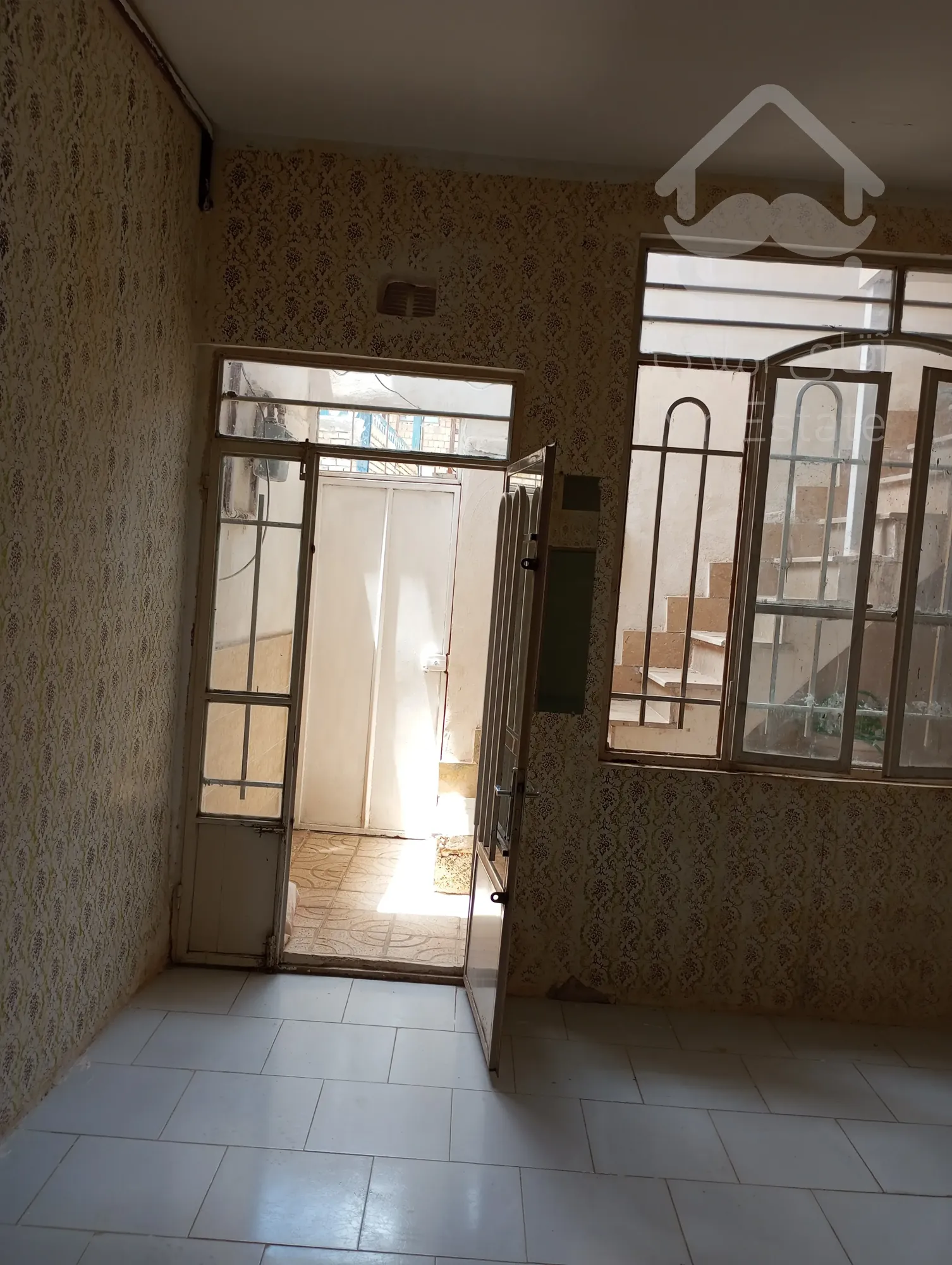 آپارتمان خانه دو طبقه دربست