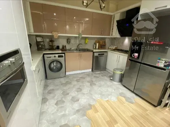 آپارتمان ۶۵ متری دو خواب فردوس شرق عقیل