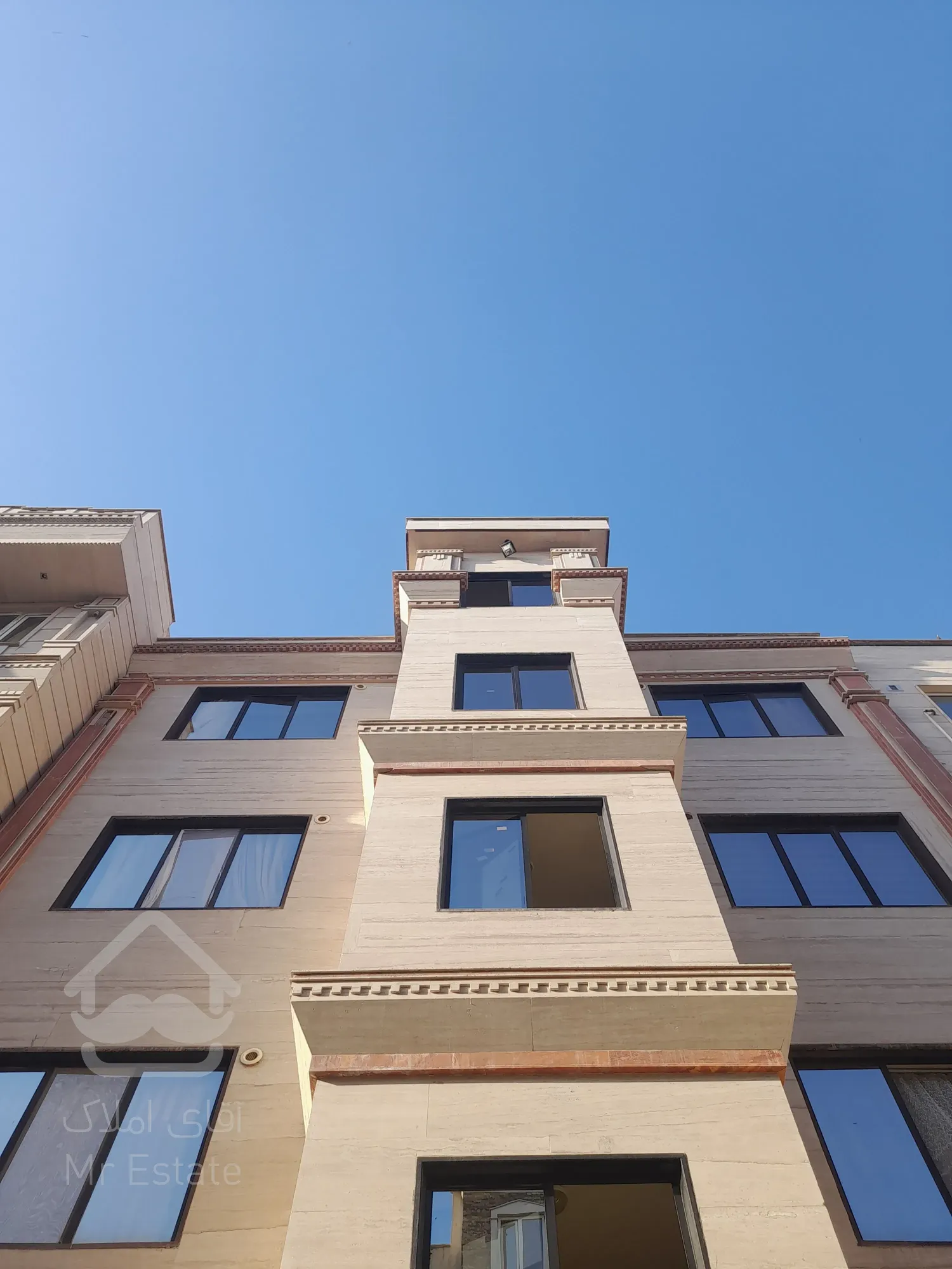 80متر دوخواب مستر املاک الهیه