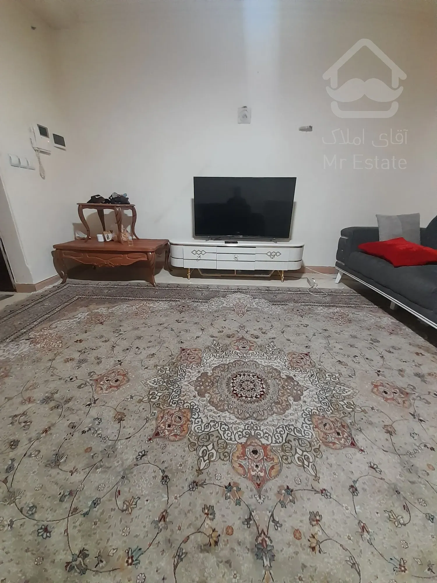 80متر دوخواب مستر املاک الهیه