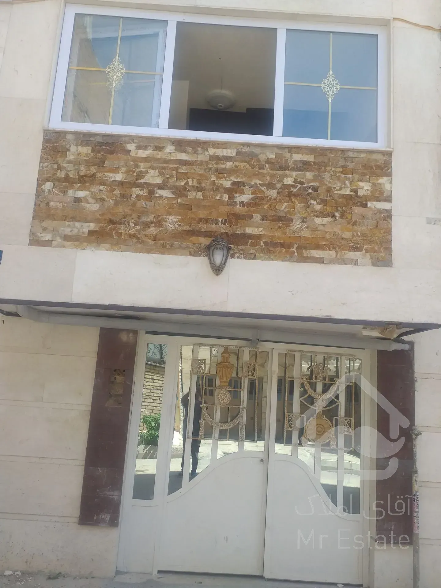 63متر دوخواب مستر املاک الهیه