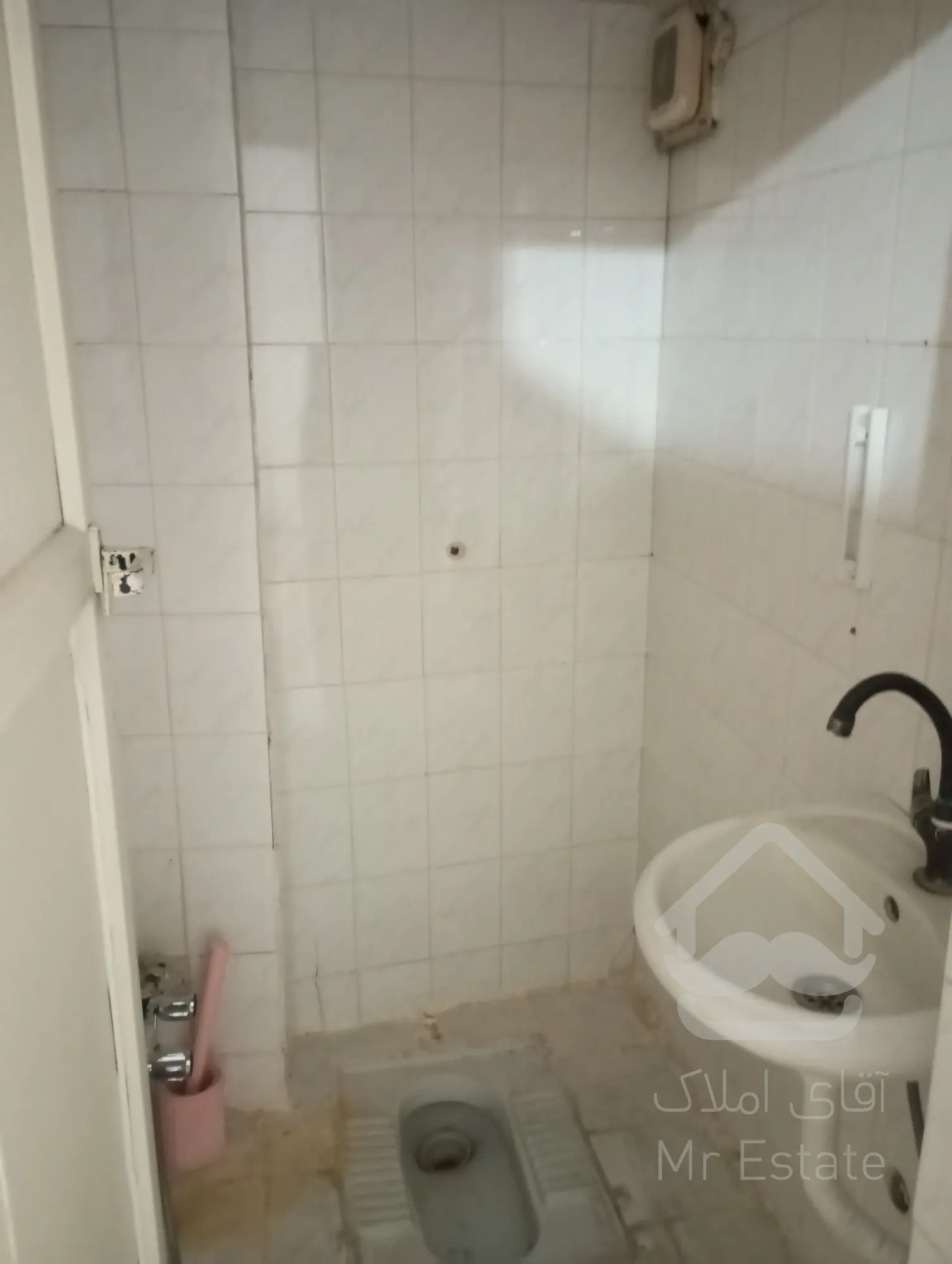 آپارتمان قدیمی ساز