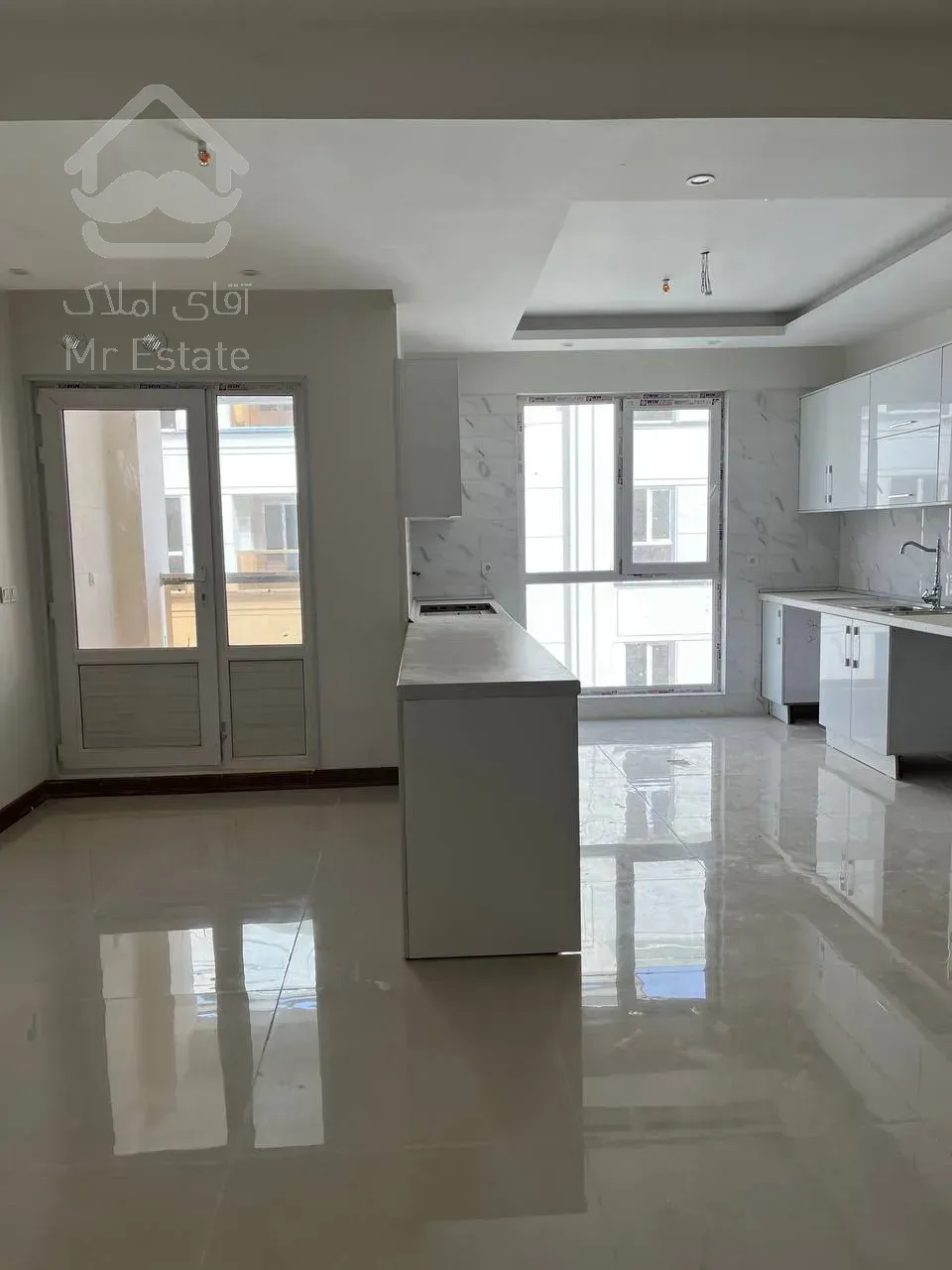 ۱۰۳ متر / کلید نخورده نقلی