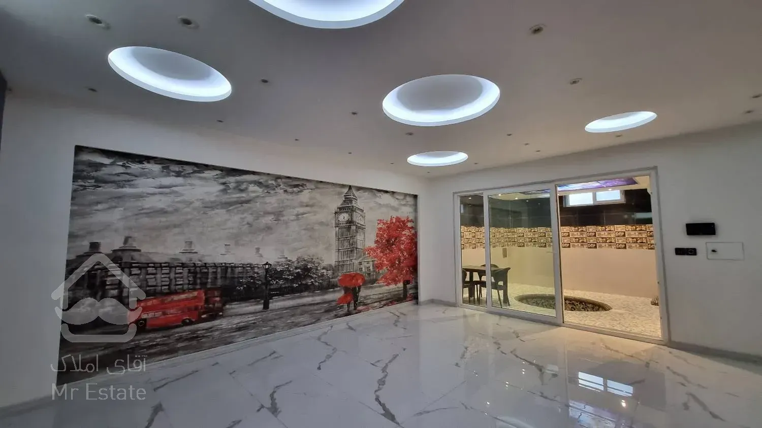 ویلای مدرن با استخر وجکوزی