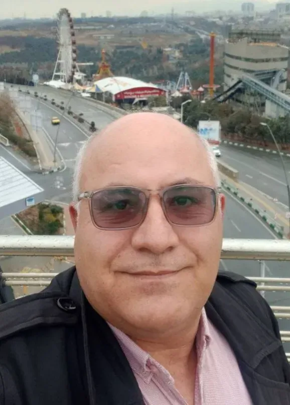 بهروز  نیکزاد