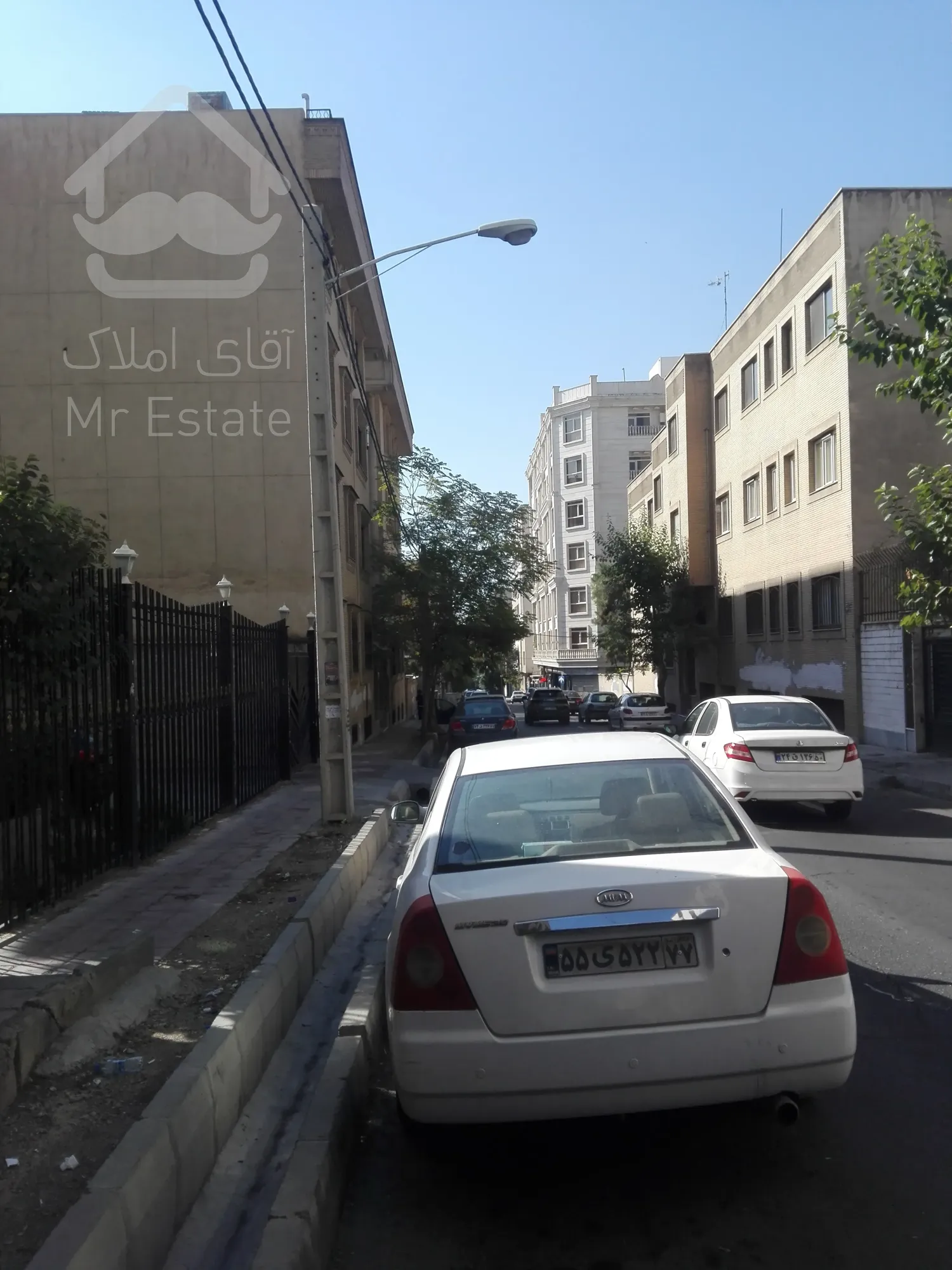 کلنگی ۳۶۰ متر جنوبی/جواز آماده/فردوس شرق