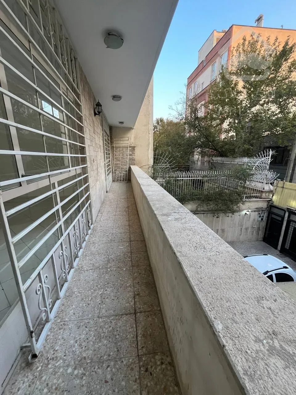 فروش 110 متر اختیاریه